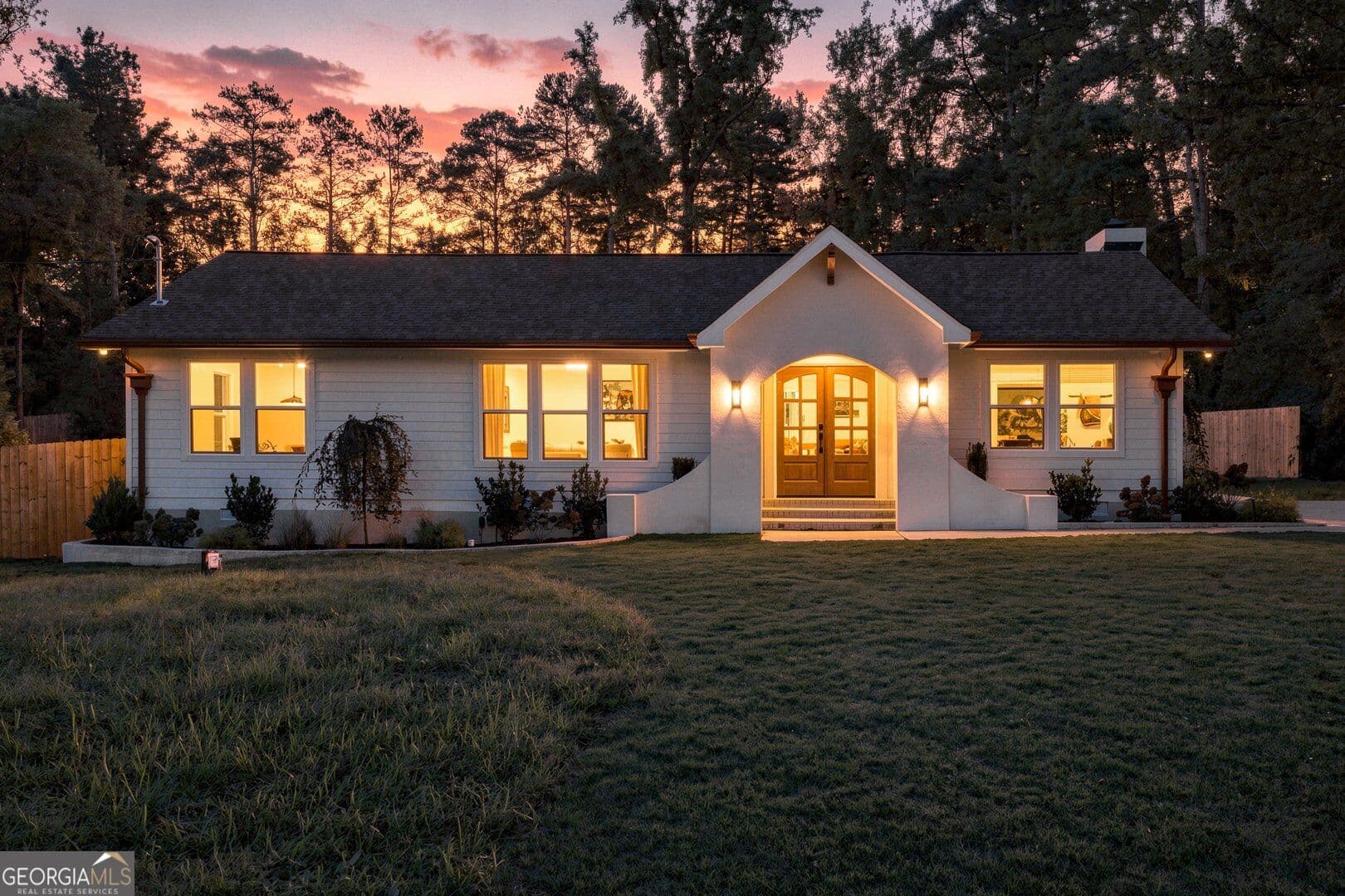3 bedroom, 2 bathroom, 1,611 sq ft single family residence for sale at 3207 Gus Robinson Road, Powder Springs, GA 30127 — photo 3