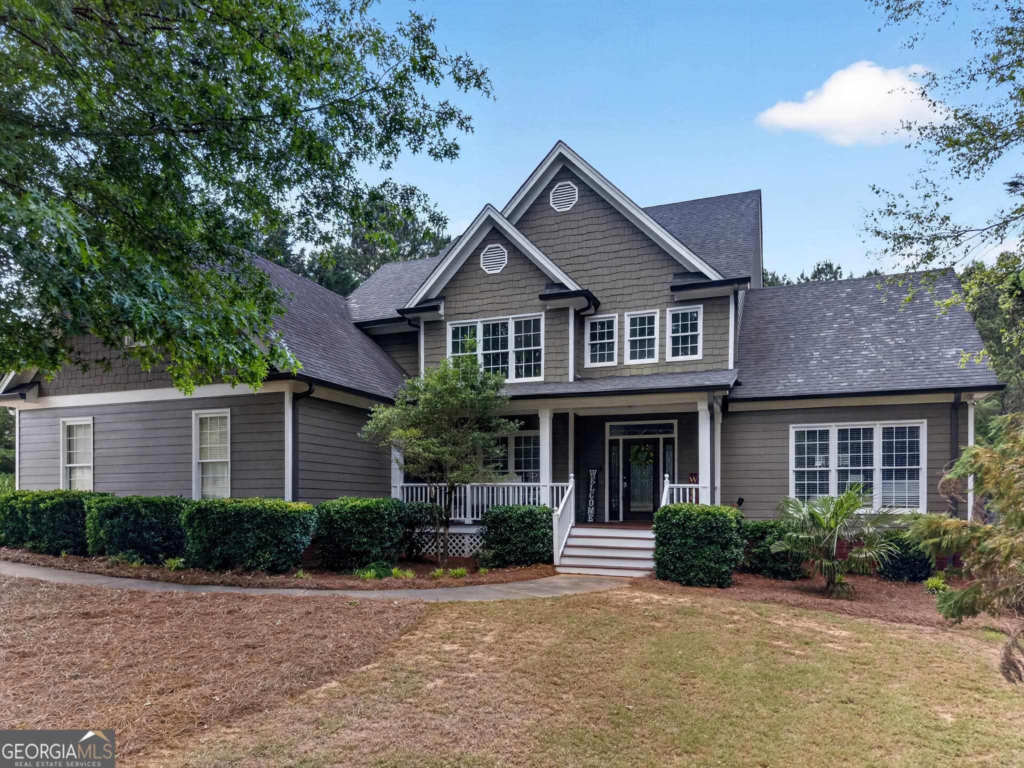 5 bedroom, 3.5 bathroom, 4,502 sq ft single family residence for sale at 301 Hutchinson Farms Road, Griffin, GA 30224 — photo 3