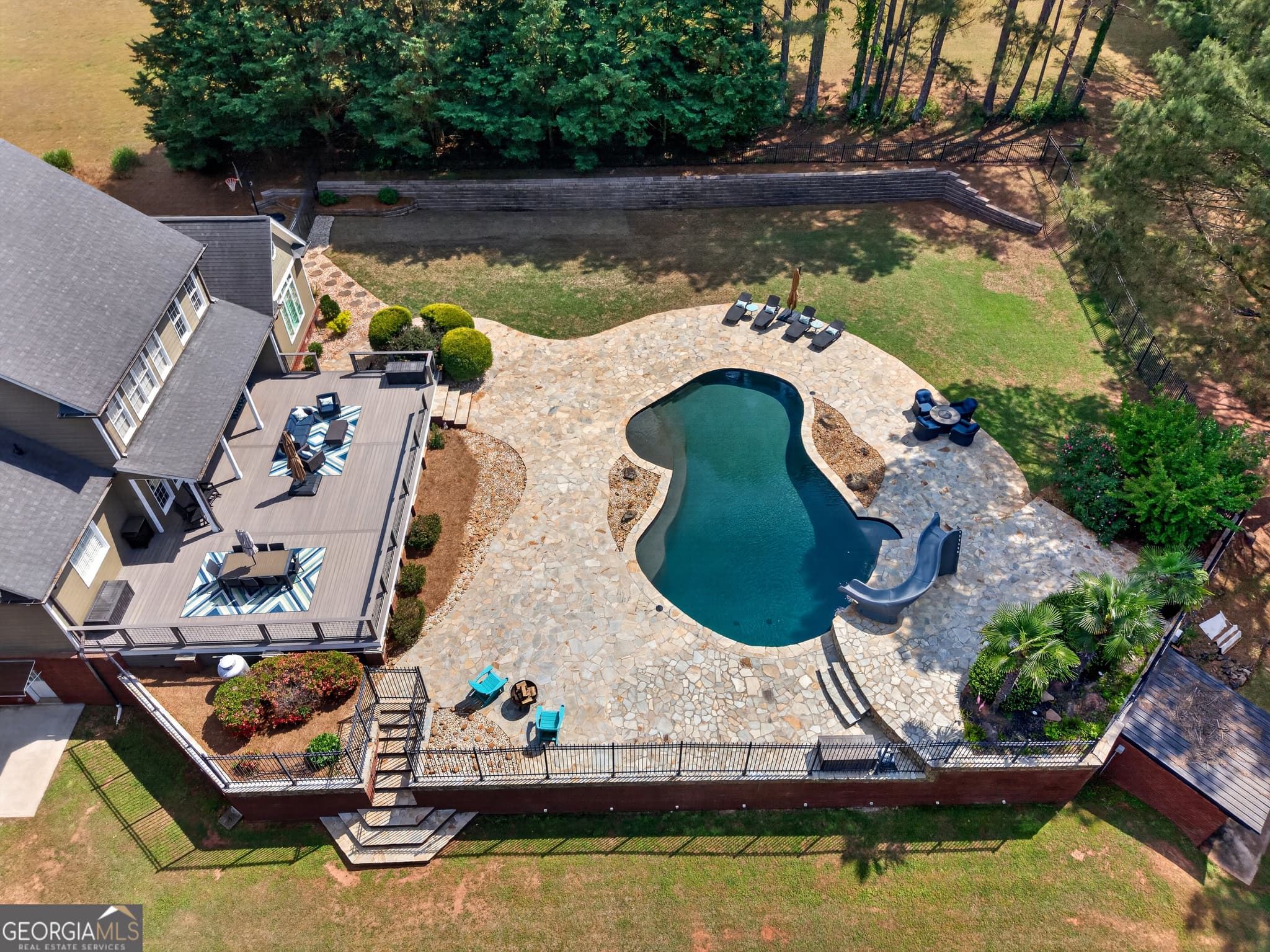 5 bedroom, 3.5 bathroom, 4,502 sq ft single family residence for sale at 301 Hutchinson Farms Road, Griffin, GA 30224 — photo 5