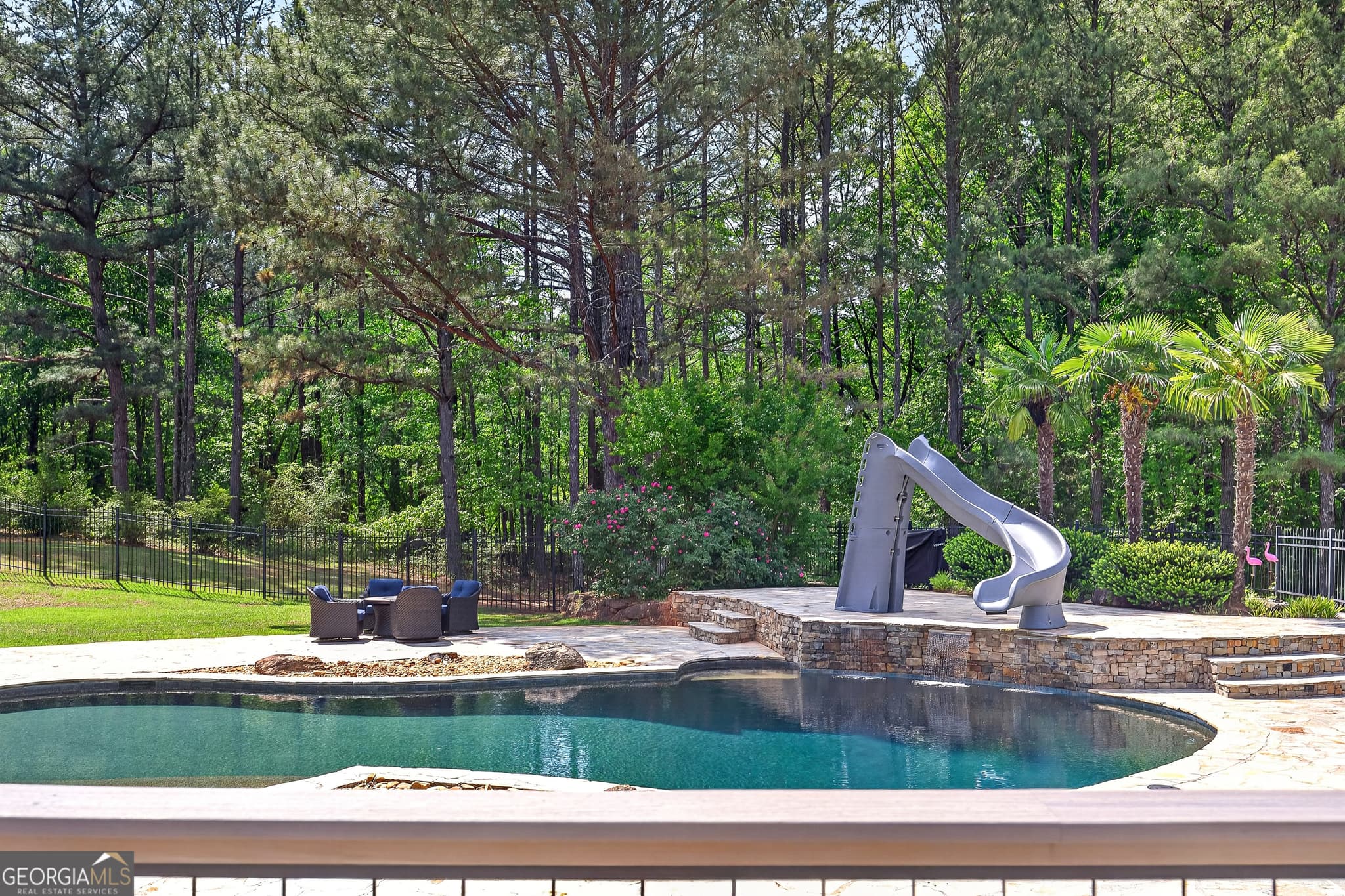 5 bedroom, 3.5 bathroom, 4,502 sq ft single family residence for sale at 301 Hutchinson Farms Road, Griffin, GA 30224 — photo 4