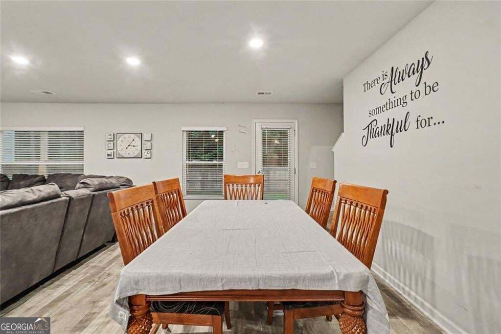 4 bedroom, 3 bathroom, 1,960 sq ft single family residence for sale at 186 Brasch Park Drive, Grantville, GA 30220 — photo 7