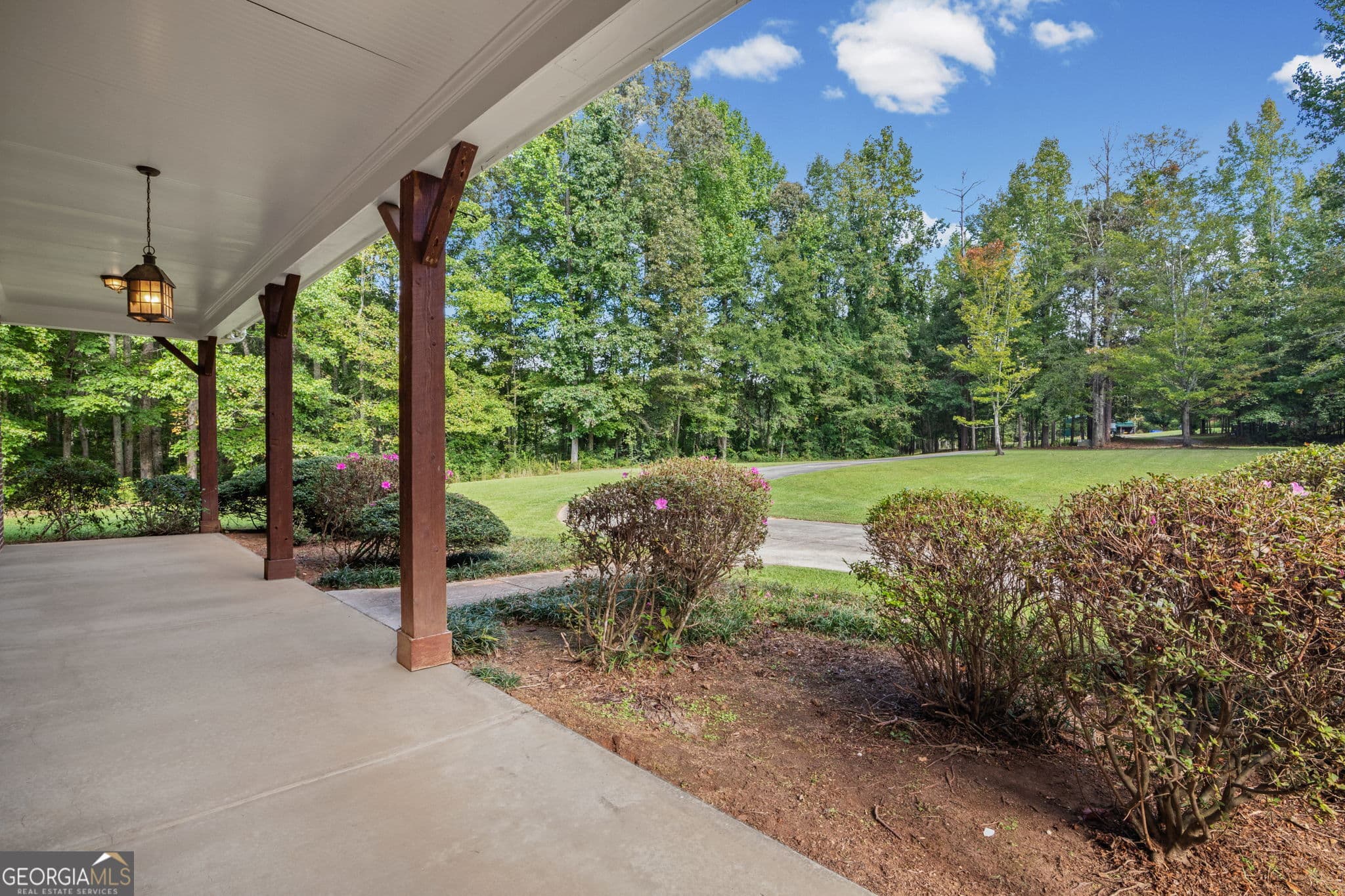 3 bedroom, 2.5 bathroom, 3,540 sq ft single family residence for sale at 571 Hood Road, Newnan, GA 30263 — photo 6