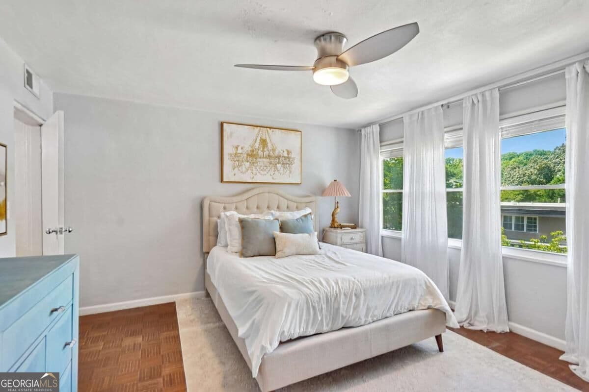 2 bedroom, 1.5 bathroom, 1,168 sq ft single family residence for sale at 284 Lakemoore Drive B, Atlanta, GA 30342 — photo 10