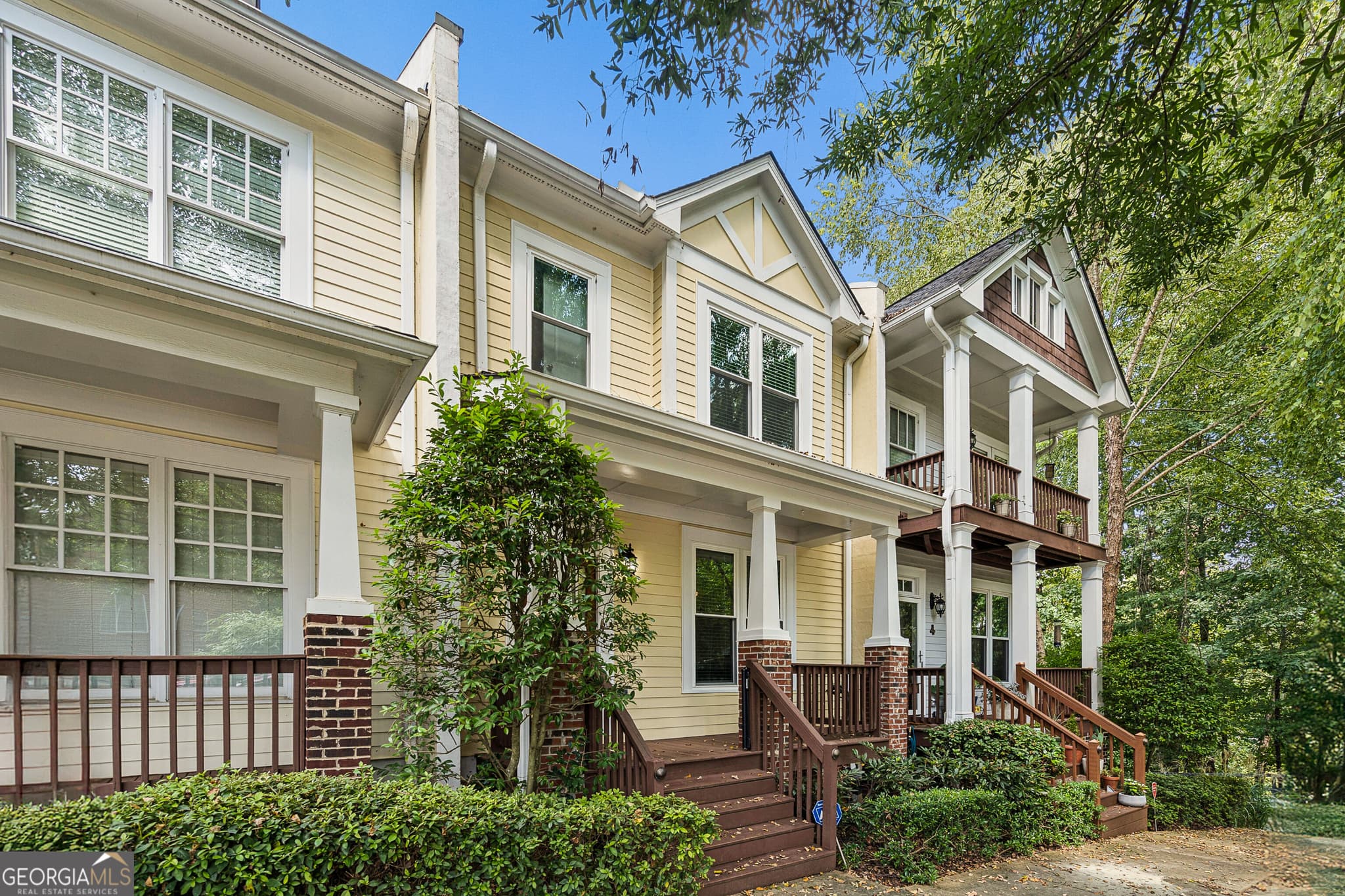 3 bedroom, 3.5 bathroom, 1,778 sq ft townhouse for sale at 6 Oakhurst Terrace, Decatur, GA 30030 — photo 4