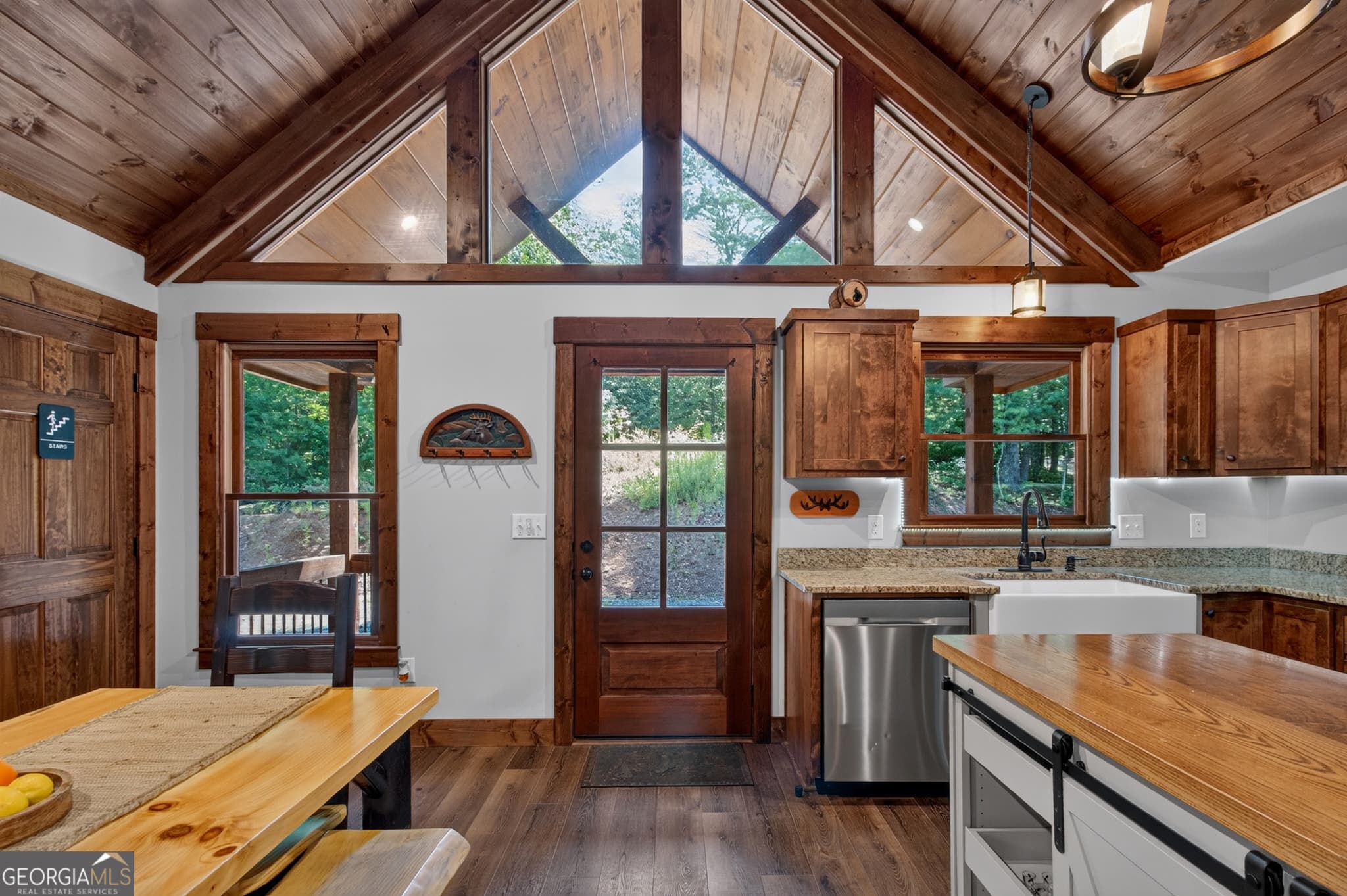 4 bedroom, 3 bathroom, 1,680 sq ft single family residence for sale at 155 Hawks Ridge Drive, Mineral Bluff, GA 30559 — photo 6