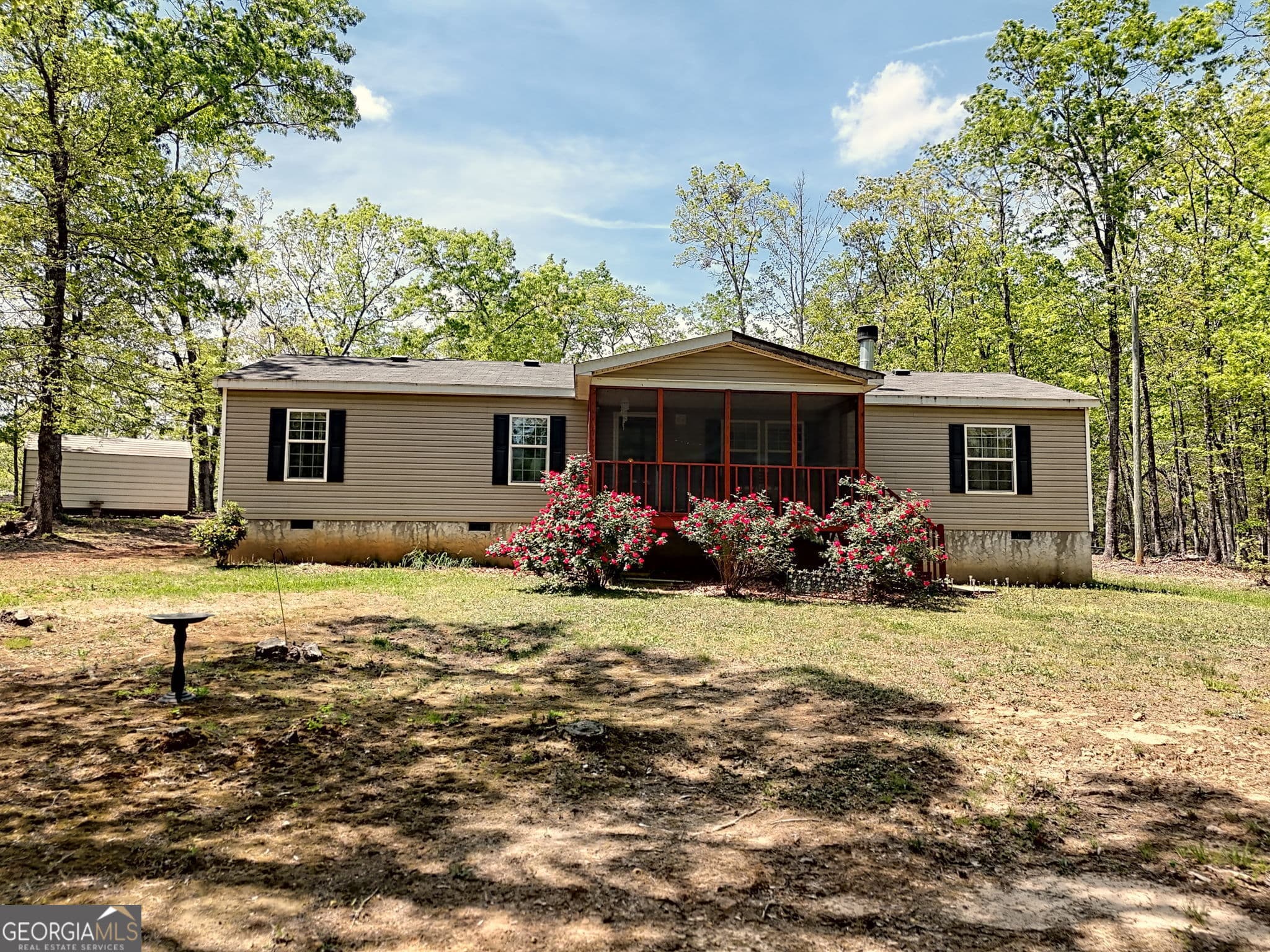 4 bedroom, 2 bathroom, 1,430 sq ft manufactured home,mobile home sold at 361 Flint Mountain Lane, Tiger, GA 30576