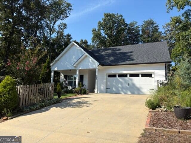 3 bedroom, 2 bathroom, 1,556 sq ft single family residence for sale at 128 Rubil Way, Demorest, GA 30535 — photo 2