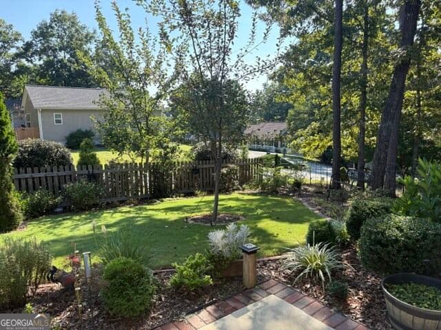 3 bedroom, 2 bathroom, 1,556 sq ft single family residence for sale at 128 Rubil Way, Demorest, GA 30535 — photo 7