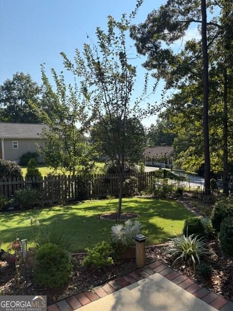 3 bedroom, 2 bathroom, 1,556 sq ft single family residence for sale at 128 Rubil Way, Demorest, GA 30535 — photo 8