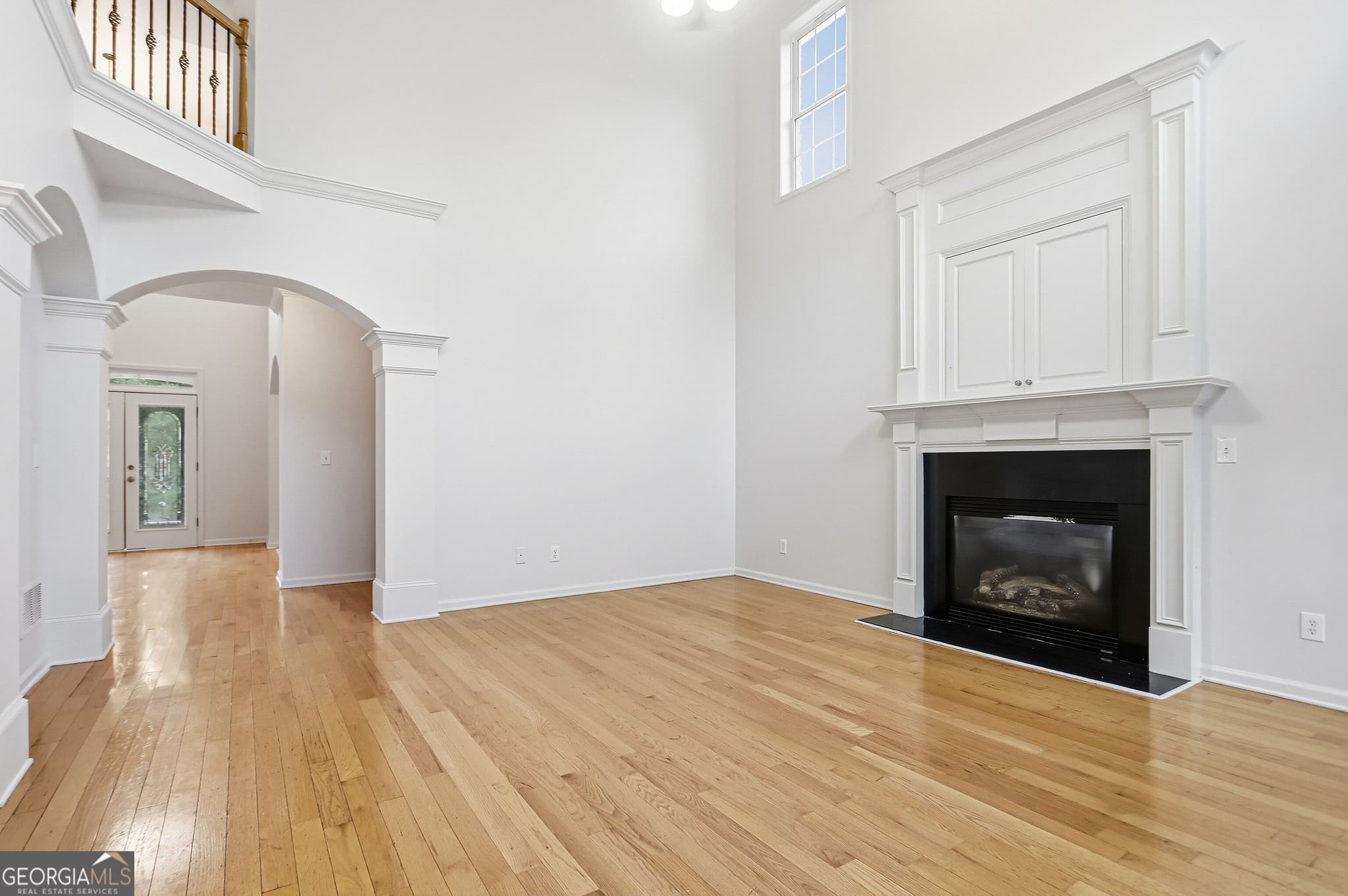 6 bedroom, 4.5 bathroom, 5,147 sq ft single family residence for sale at 318 Hamilton Drive, Conyers, GA 30094 — photo 3