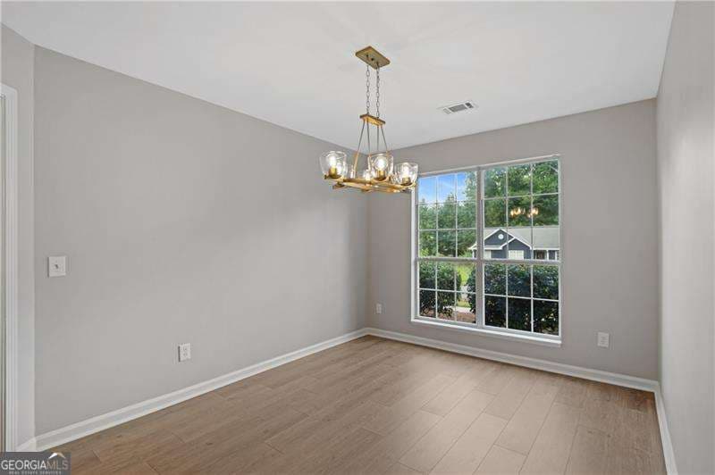 4 bedroom, 2 bathroom, 1,825 sq ft single family residence for rent at 6375 Seymour Place, Acworth, GA 30101 for $2,500 a month — photo 7