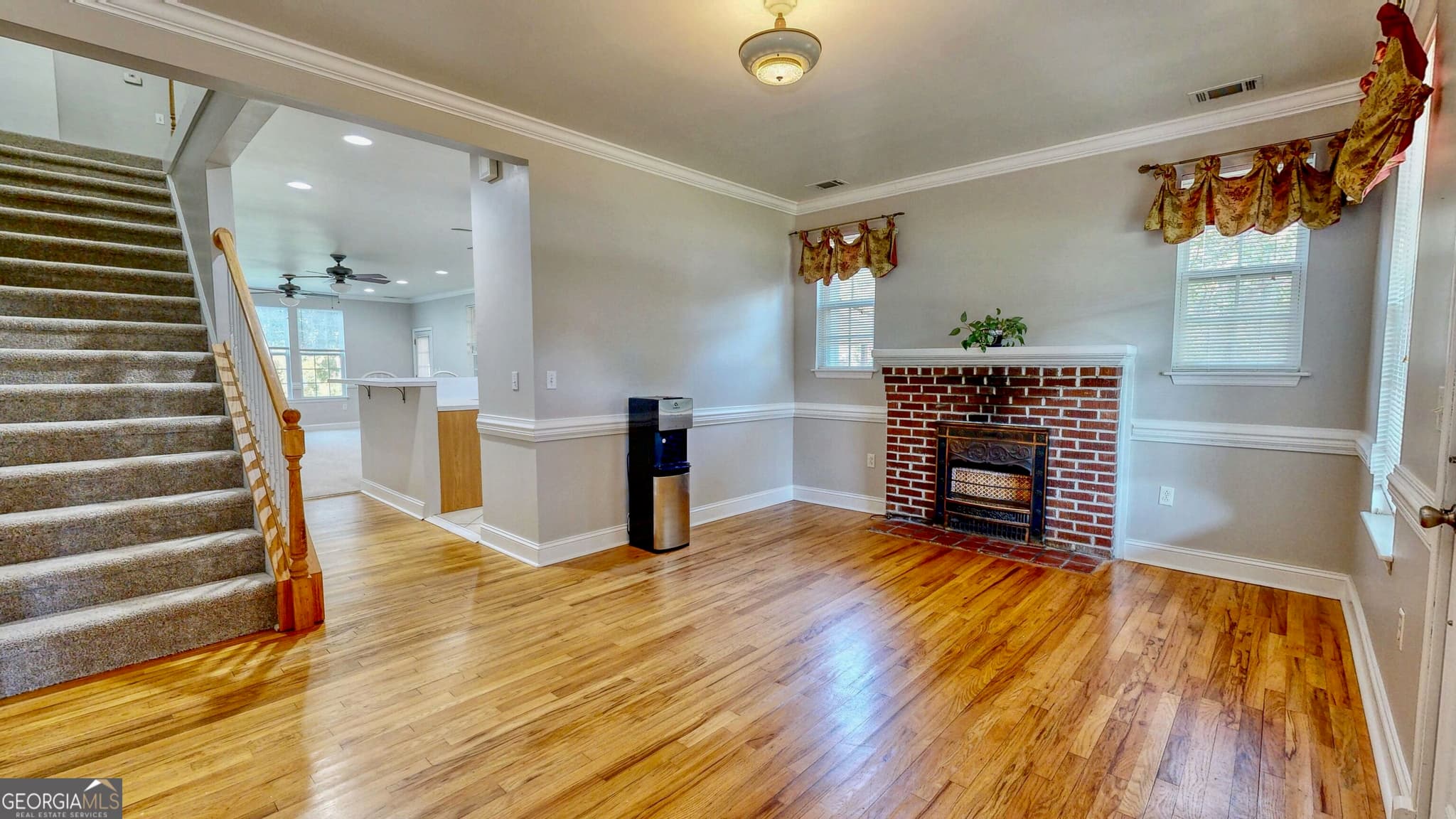 5 bedroom, 4 bathroom, 2,492 sq ft single family residence under contract at 2607 Governor Street, Garden City, GA 31408 — photo 10