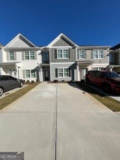 3 bedroom, 2.5 bathroom, 1,500 sq ft townhouse for sale at 4353 Smithgall Court 62, Union City, GA 30291 — photo 2