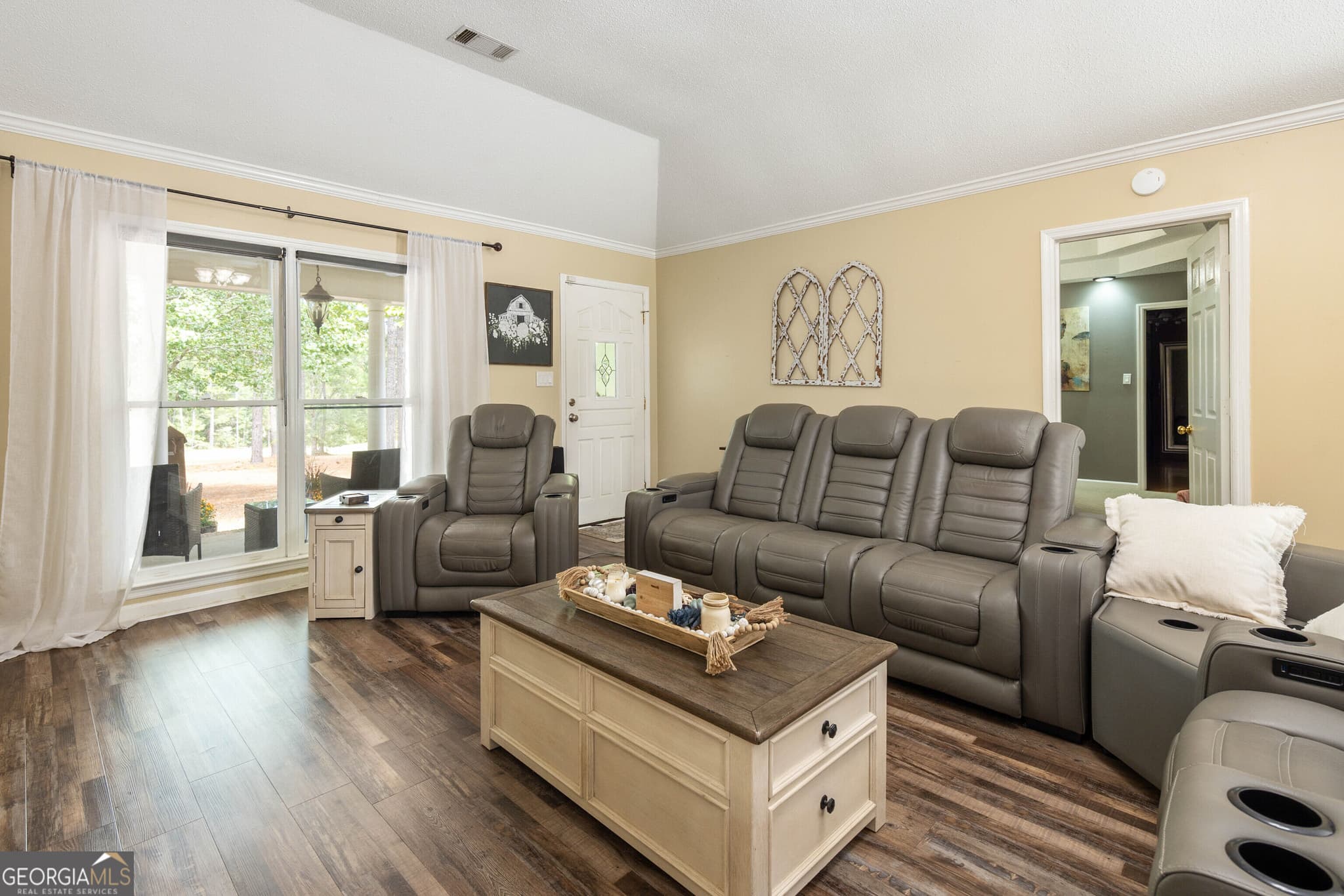 3 bedroom, 2 bathroom, 2,097 sq ft single family residence for sale at 183 Hickory Nut Hollow, Box Springs, GA 31801 — photo 6