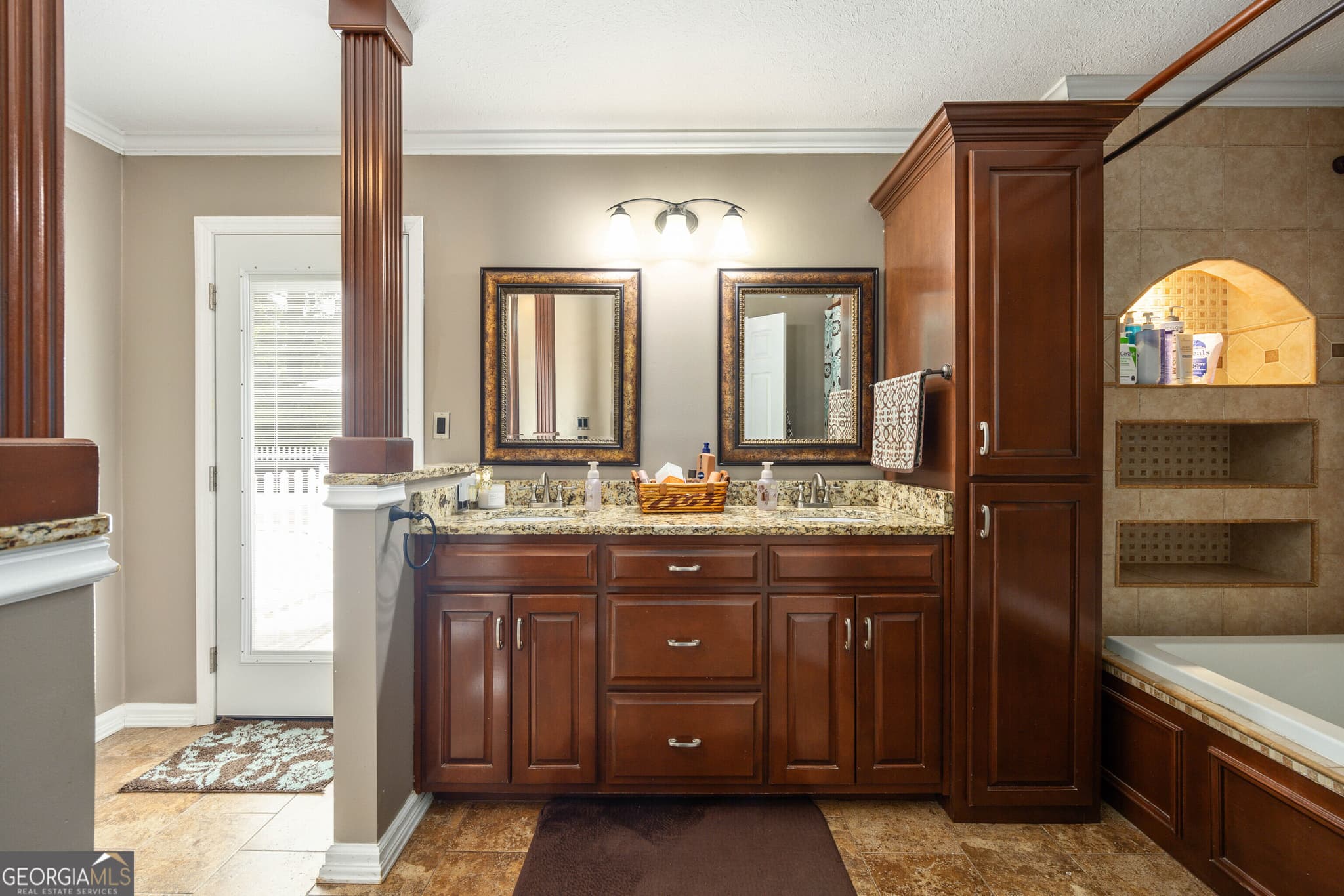 3 bedroom, 2 bathroom, 2,097 sq ft single family residence for sale at 183 Hickory Nut Hollow, Box Springs, GA 31801 — photo 10