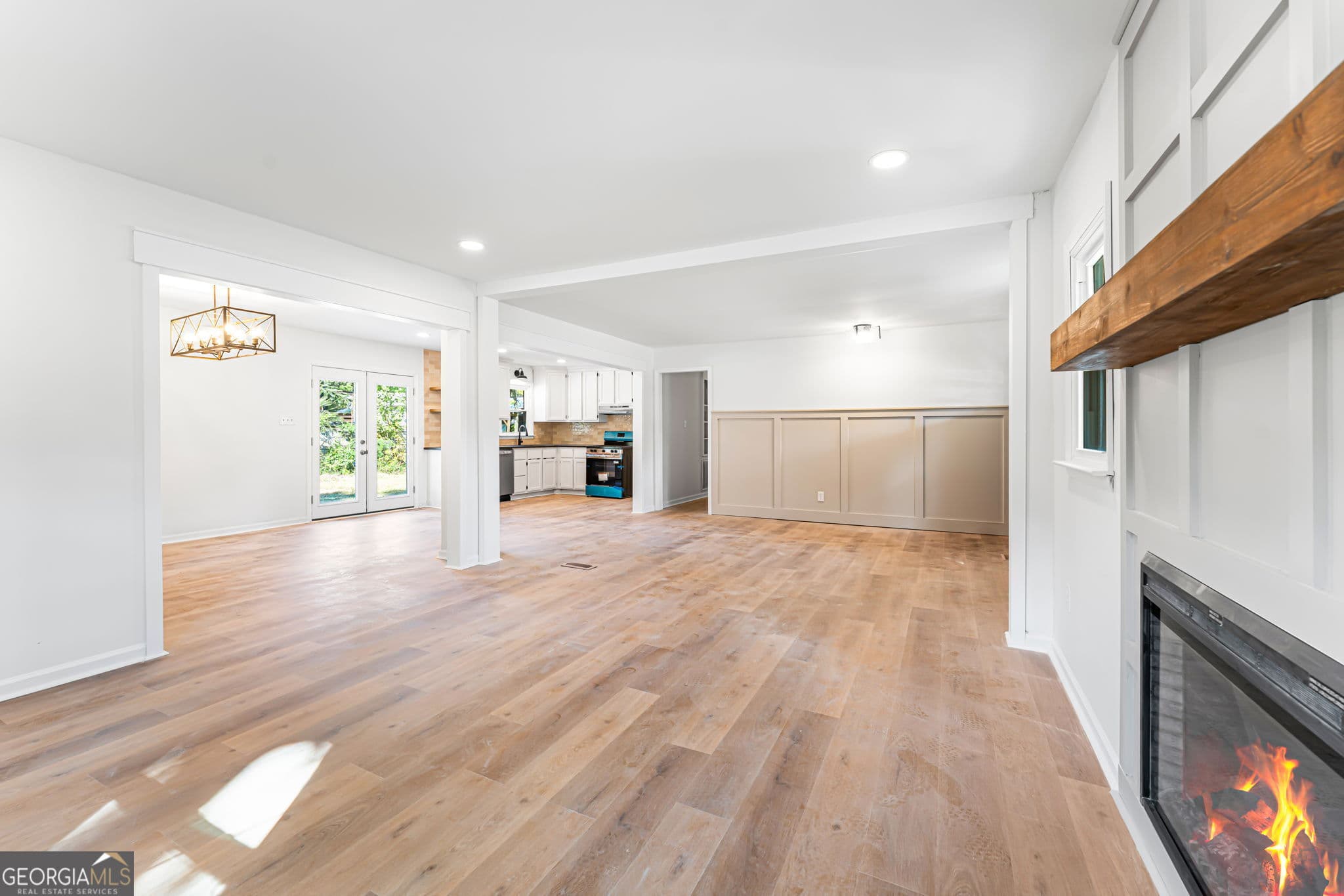 3 bedroom, 2 bathroom, 1,456 sq ft single family residence under contract at 205 Bassett Street, Centerville, GA 31028 — photo 6