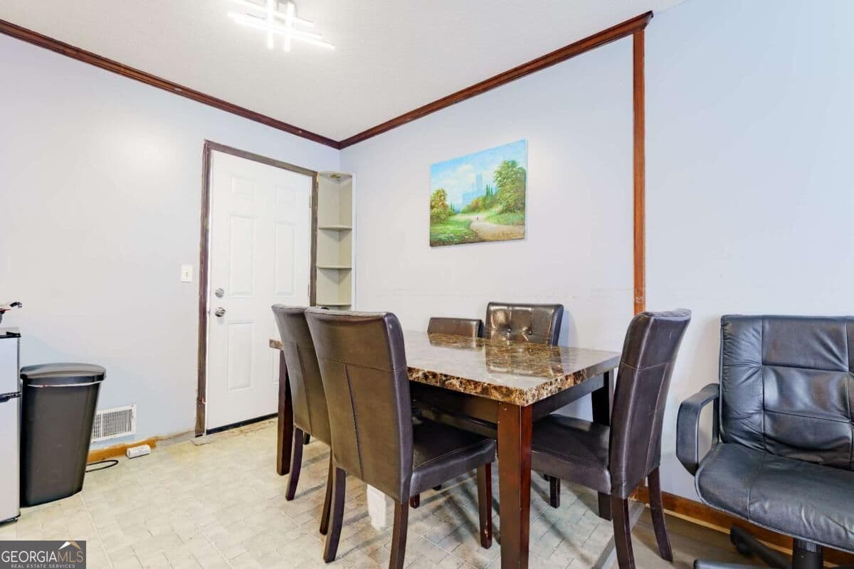 3 bedroom, 1.5 bathroom, 1,008 sq ft single family residence for sale at 6543 Sage Street, Doraville, GA 30340 — photo 5