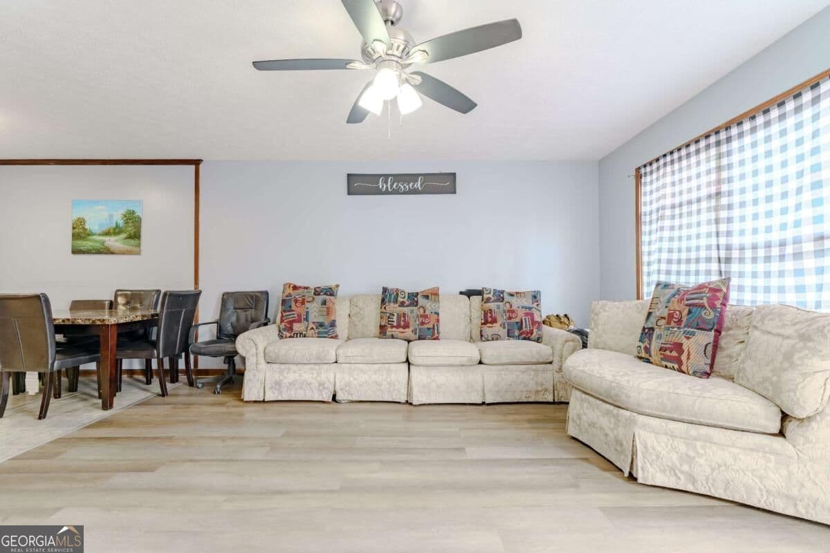 3 bedroom, 1.5 bathroom, 1,008 sq ft single family residence for sale at 6543 Sage Street, Doraville, GA 30340 — photo 4