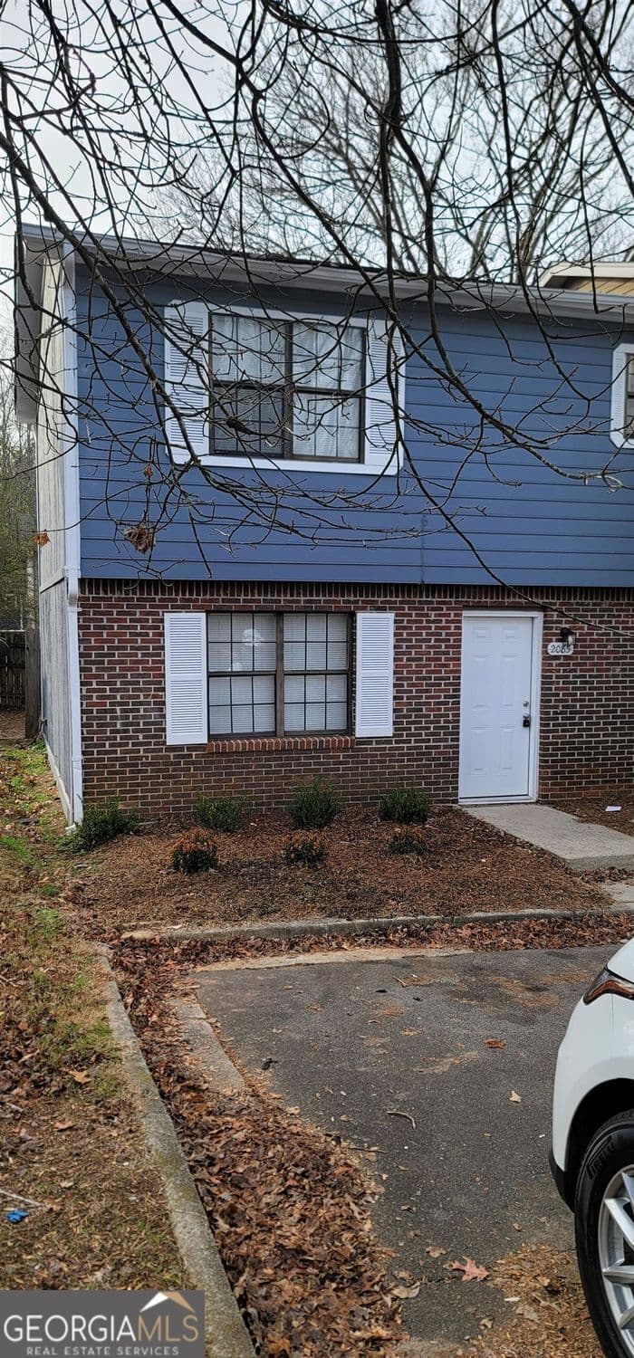2 bedroom, 2.5 bathroom, 1,080 sq ft townhouse for rent at 2085 Lenoa Lane, Austell, GA 30106 for $1,500 a month — photo 1 of 1