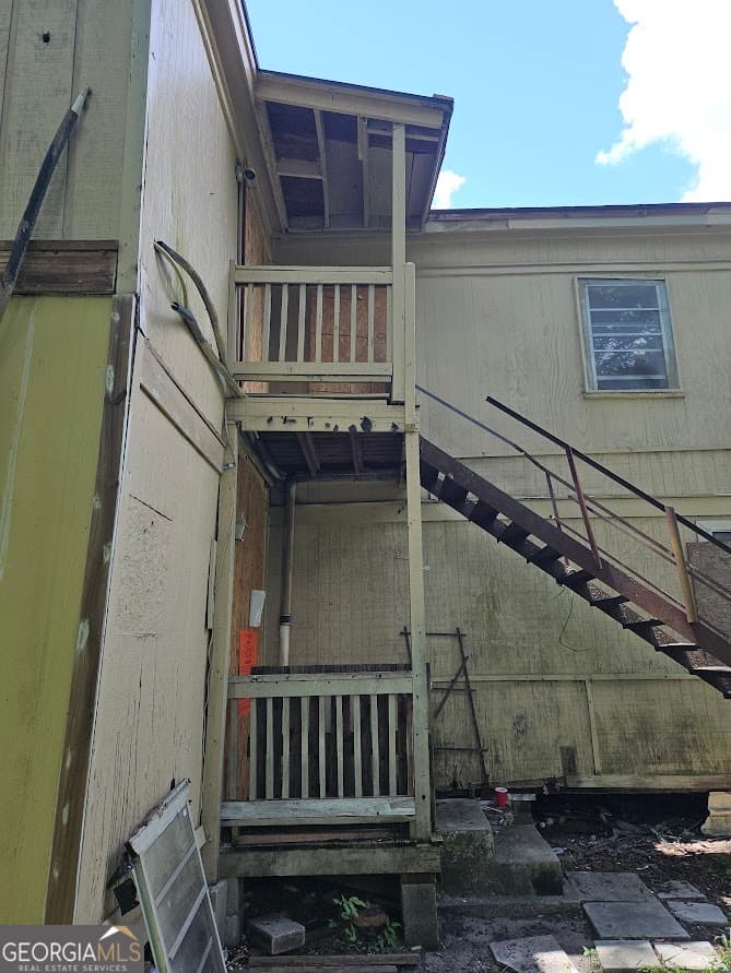 4 bedroom, 2 bathroom, 1,728 sq ft single family residence for sale at 2118 Harden Street, Savannah, GA 31415 — photo 5