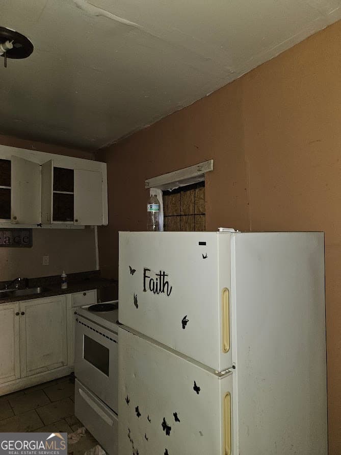 4 bedroom, 2 bathroom, 1,728 sq ft single family residence for sale at 2118 Harden Street, Savannah, GA 31415 — photo 10