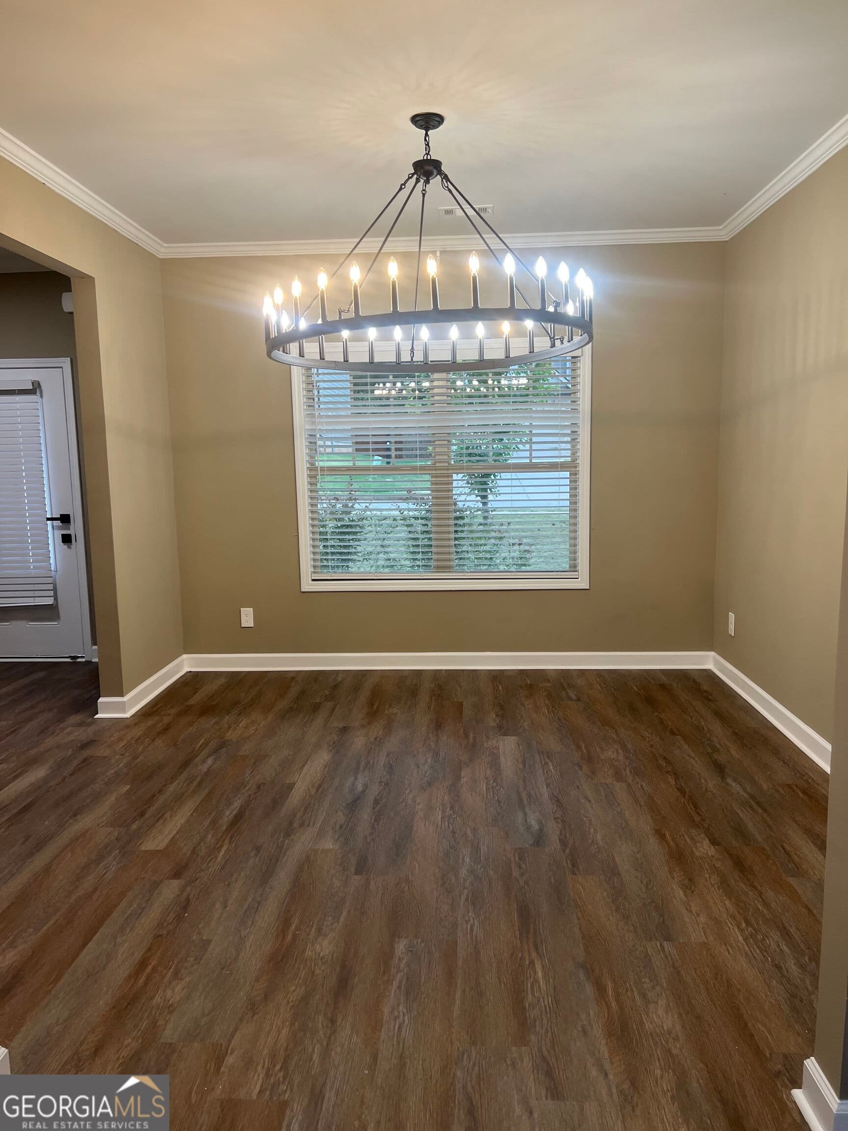 5 bedroom, 3 bathroom, 2,607 sq ft single family residence for sale at 6034 Prodigy Lane, Locust Grove, GA 30248 — photo 3