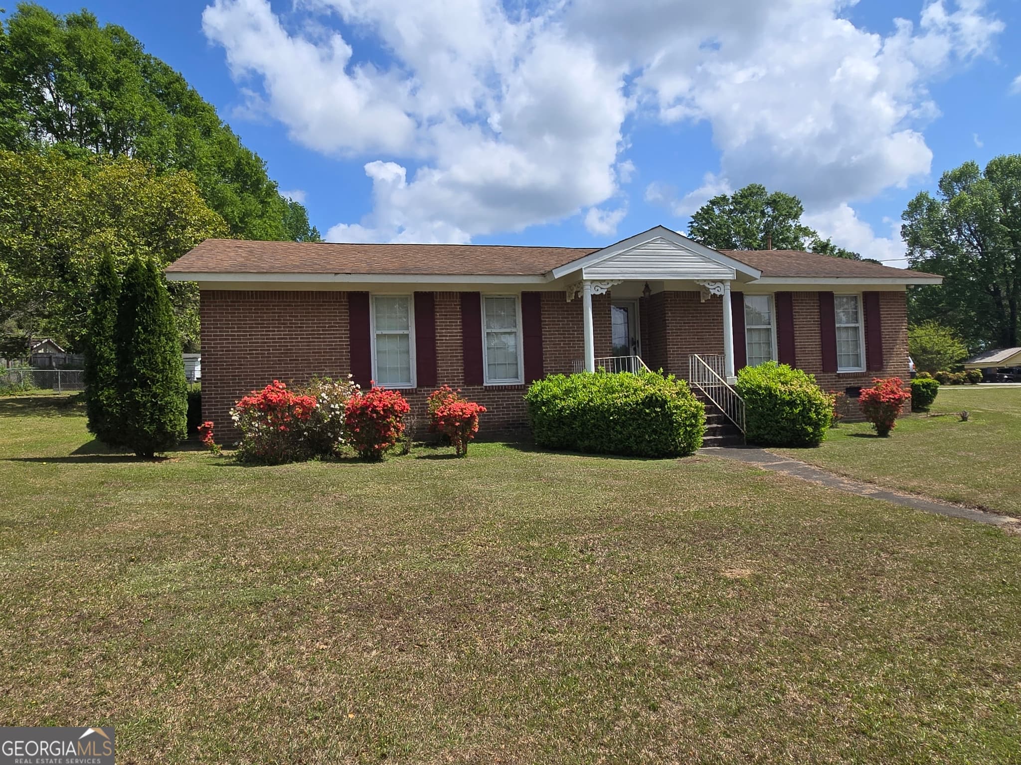3 bedroom, 2 bathroom, 1,972 sq ft single family residence for sale at 101 Skyline Drive, Barnesville, GA 30204