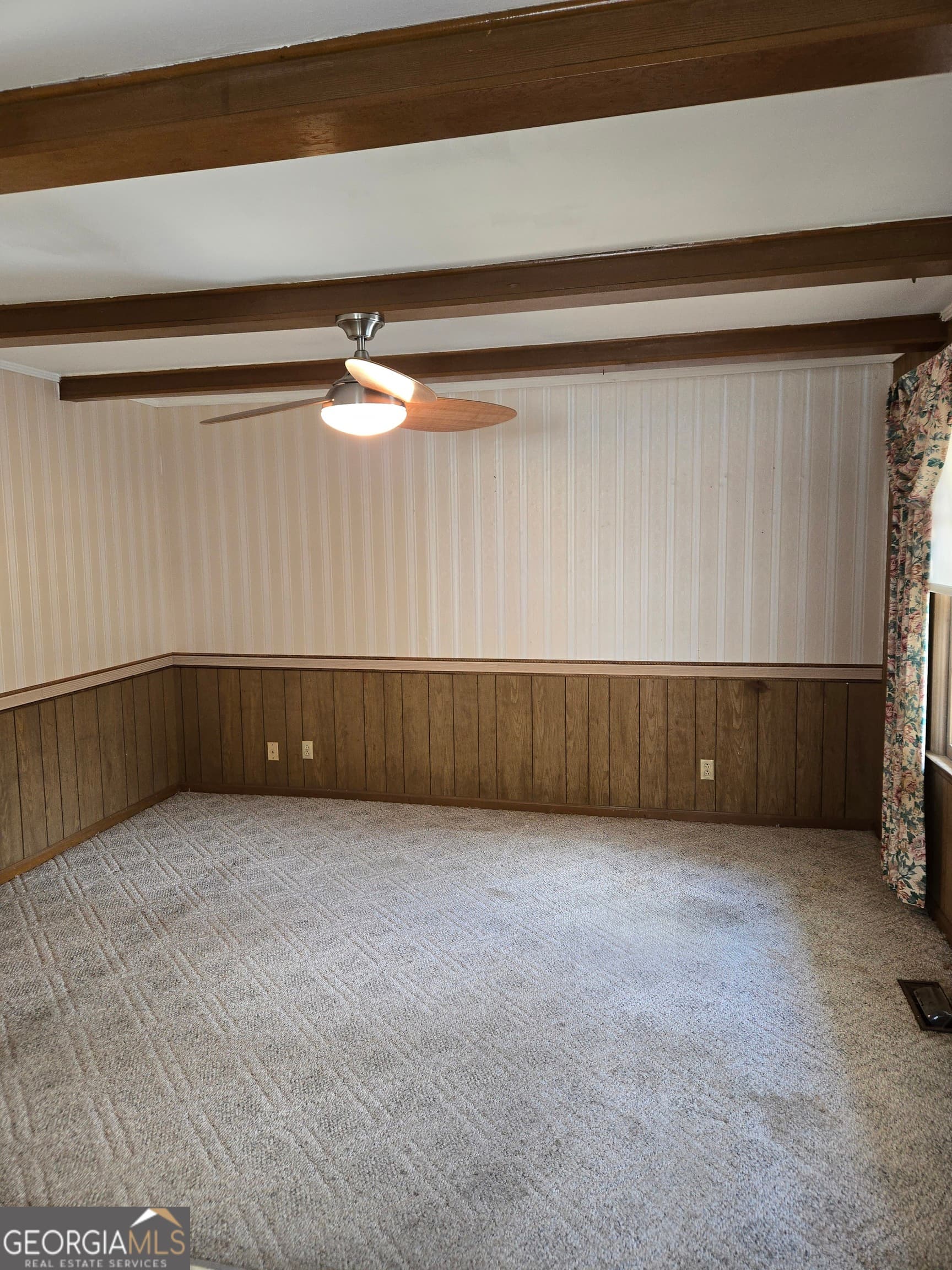3 bedroom, 2 bathroom, 1,972 sq ft single family residence for sale at 101 Skyline Drive, Barnesville, GA 30204 — photo 9