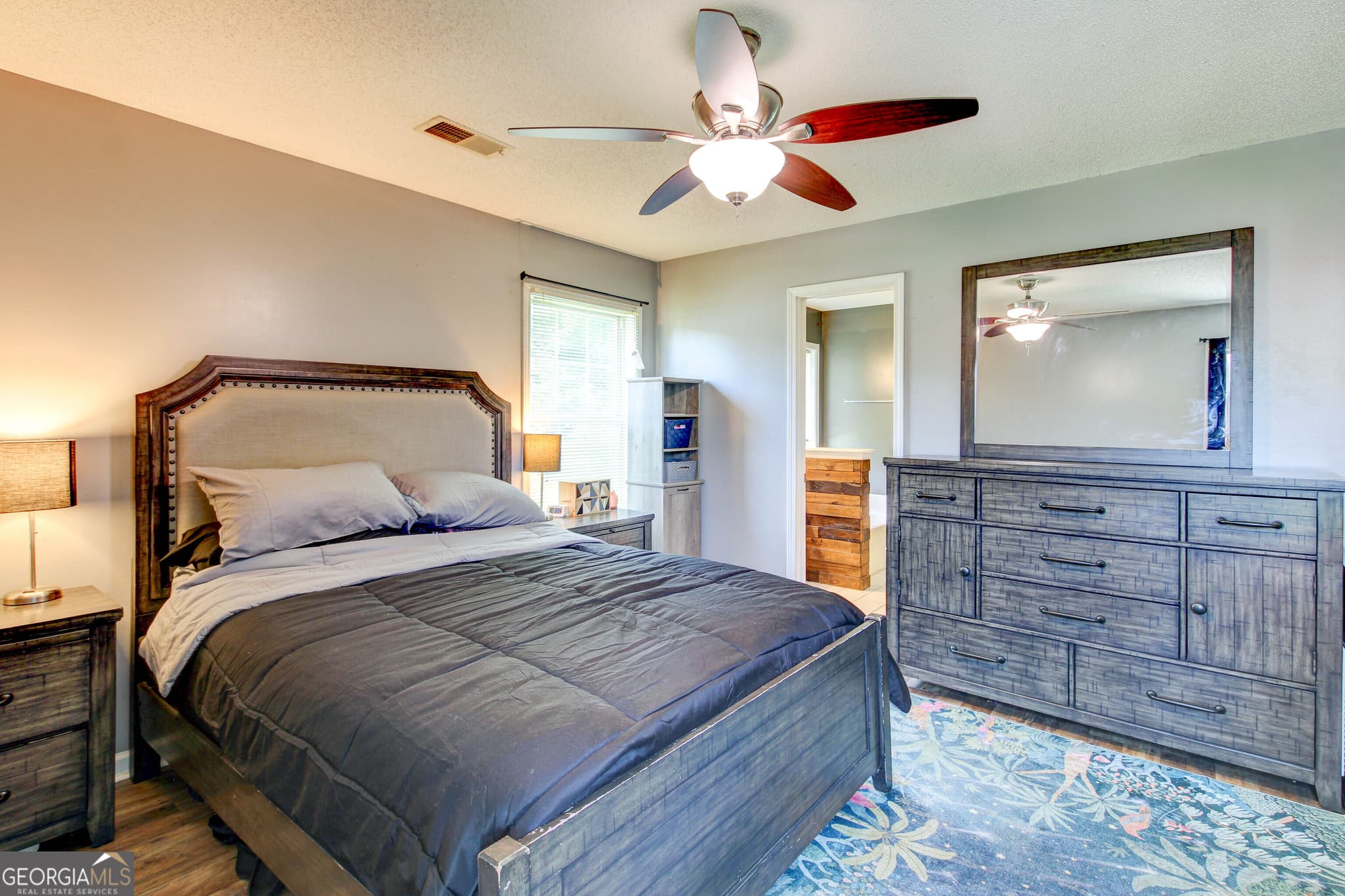 4 bedroom, 2 bathroom, 1,892 sq ft single family residence for sale at 121 Chariot Drive, Griffin, GA 30224 — photo 6