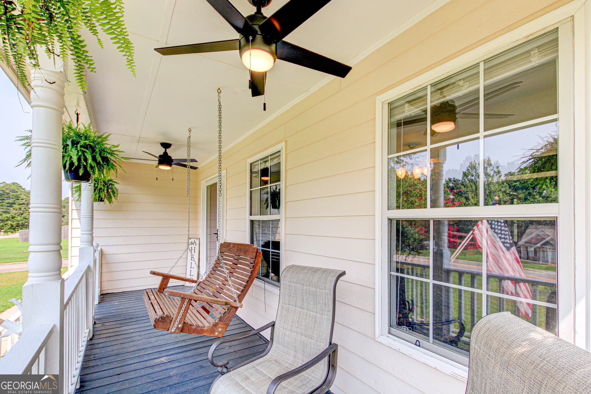 4 bedroom, 2 bathroom, 1,892 sq ft single family residence for sale at 121 Chariot Drive, Griffin, GA 30224 — photo 4