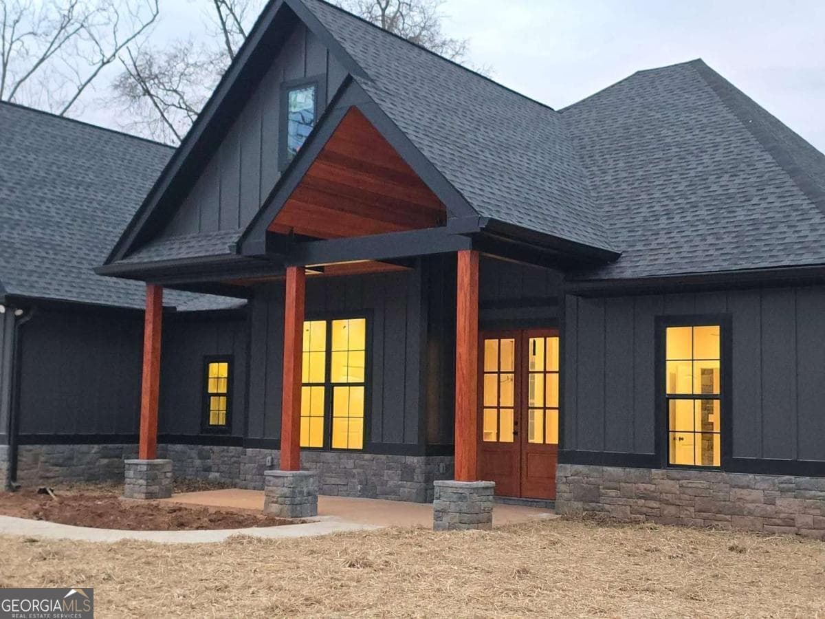 3 bedroom, 2 bathroom, 2,073 sq ft single family residence under contract at 0 Lake Pointe Road, Hartwell, GA 30643 — photo 5