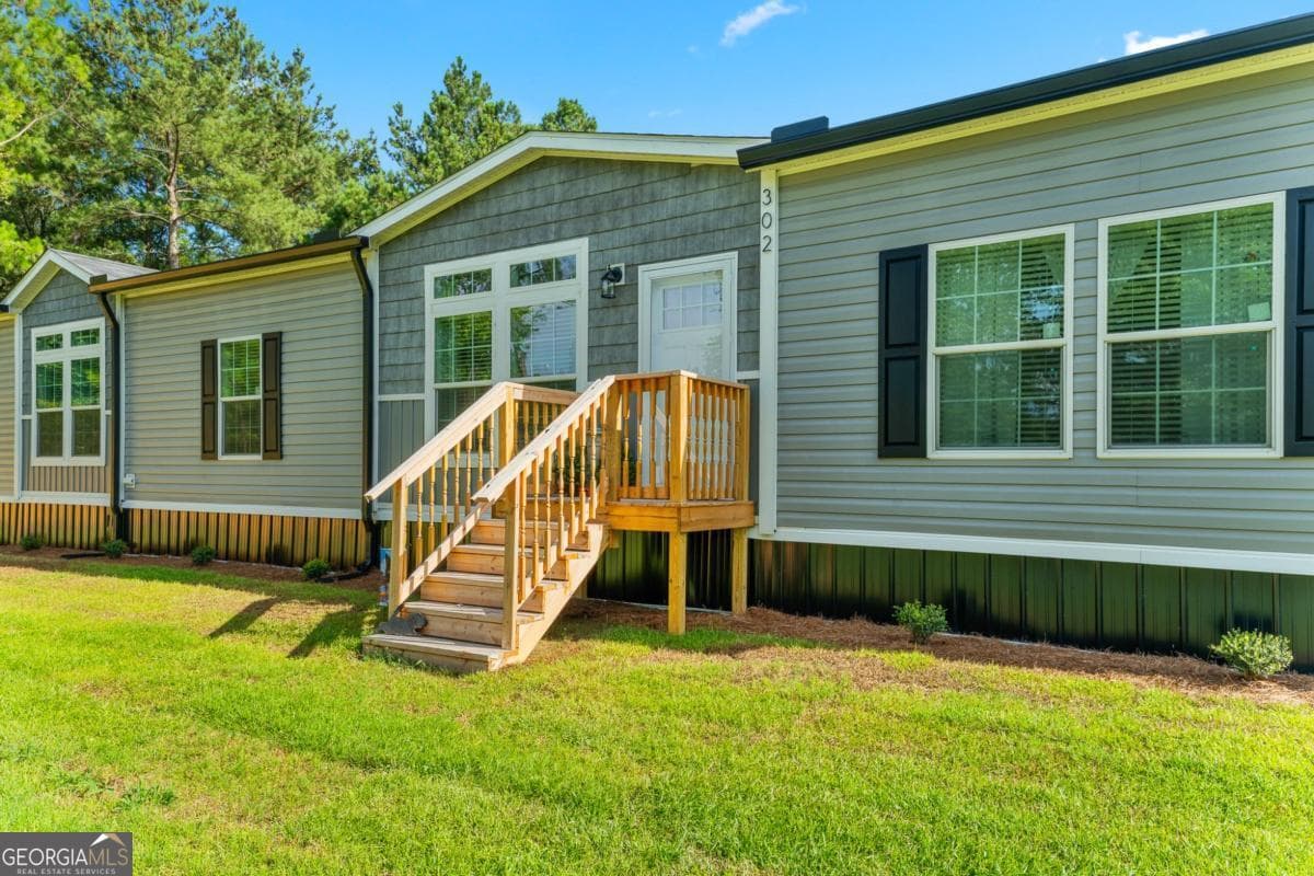 4 bedroom, 2 bathroom, 2,254 sq ft manufactured home,single family residence for sale at 302 Middleton Road, Guyton, GA 31312 — photo 4