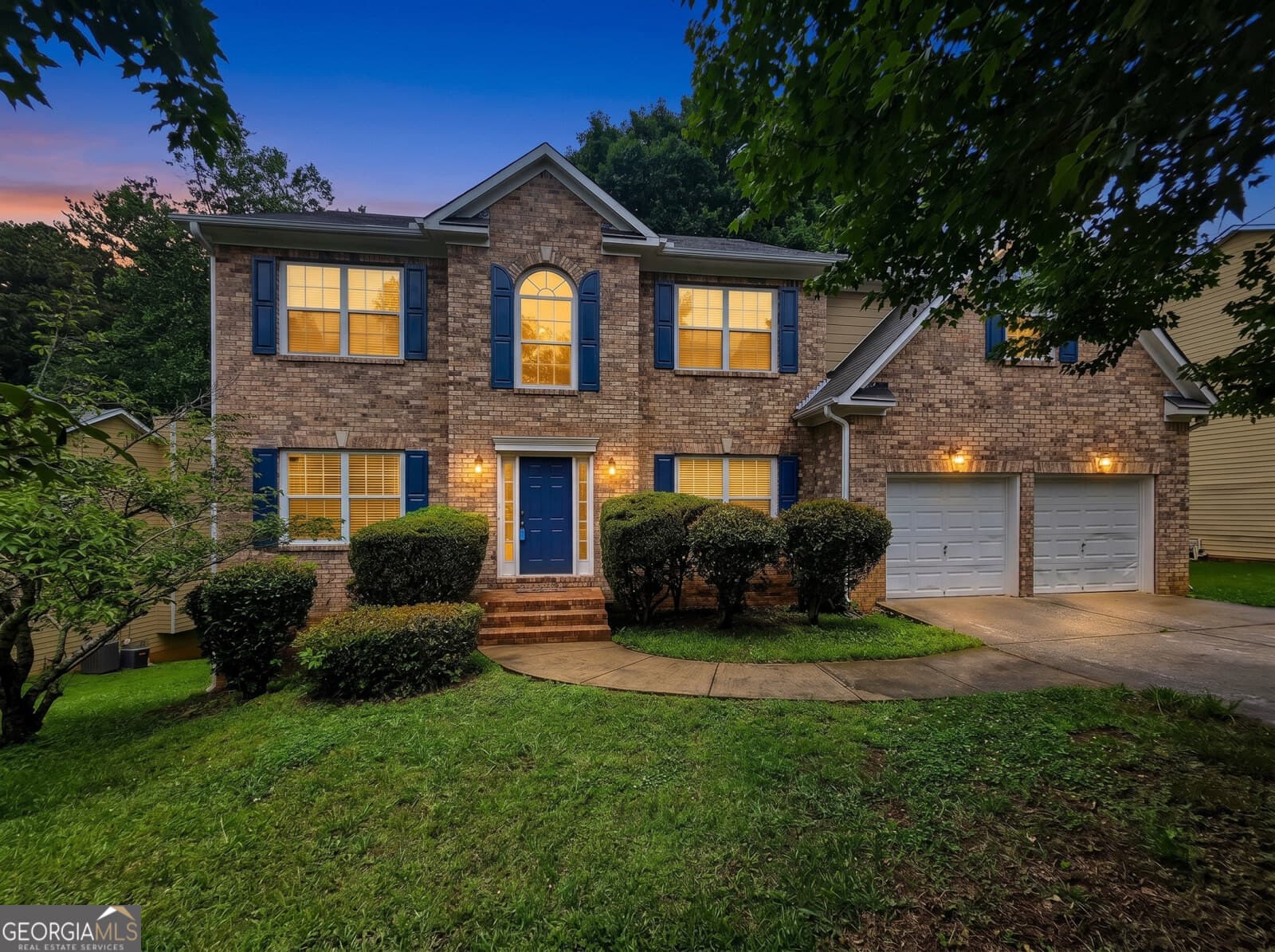 4 bedroom, 3.5 bathroom, 3,183 sq ft single family residence sold at 2968 Courtland Oaks Trail, Marietta, GA 30060