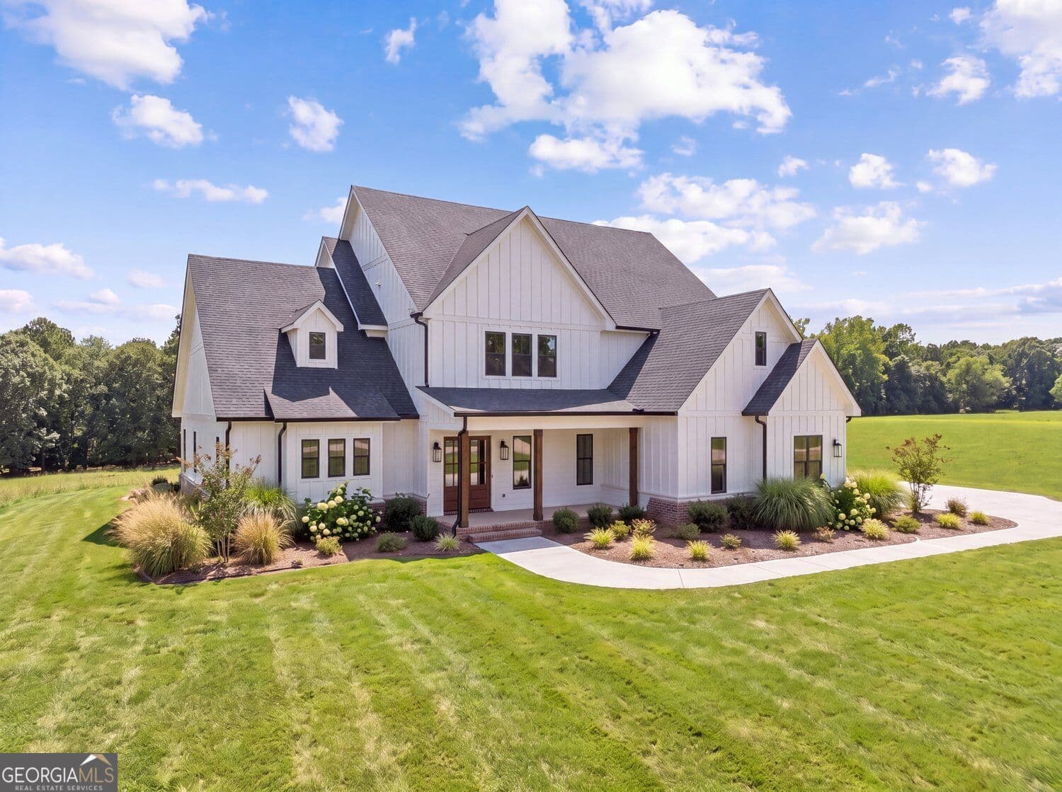 5 bedroom, 5 bathroom, 4,680 sq ft single family residence for sale at 1430.6 Lee Peters Road, Loganville, GA 30052 — photo 2