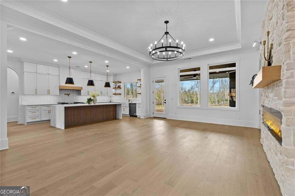 5 bedroom, 5 bathroom, 4,680 sq ft single family residence for sale at 1430.6 Lee Peters Road, Loganville, GA 30052 — photo 8