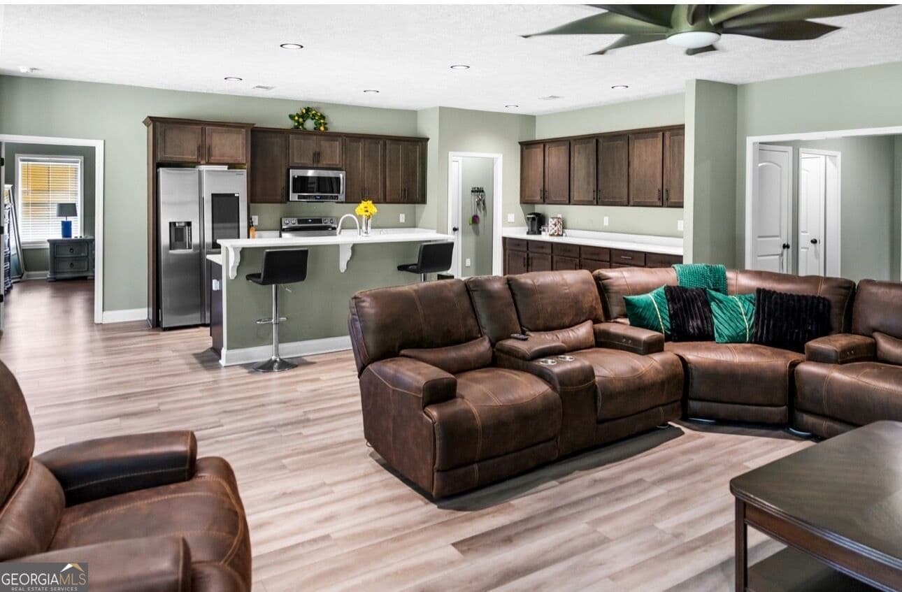 4 bedroom, 2.5 bathroom, 2,653 sq ft single family residence for sale at 1204 Ga Highway 80, Waynesboro, GA 30830 — photo 6