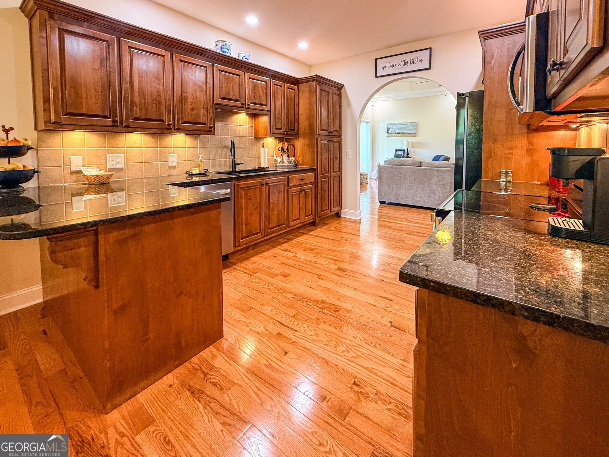 3 bedroom, 2 bathroom, 2,382 sq ft single family residence for sale at 174 Hampton Hills Lane, Cleveland, GA 30528 — photo 10