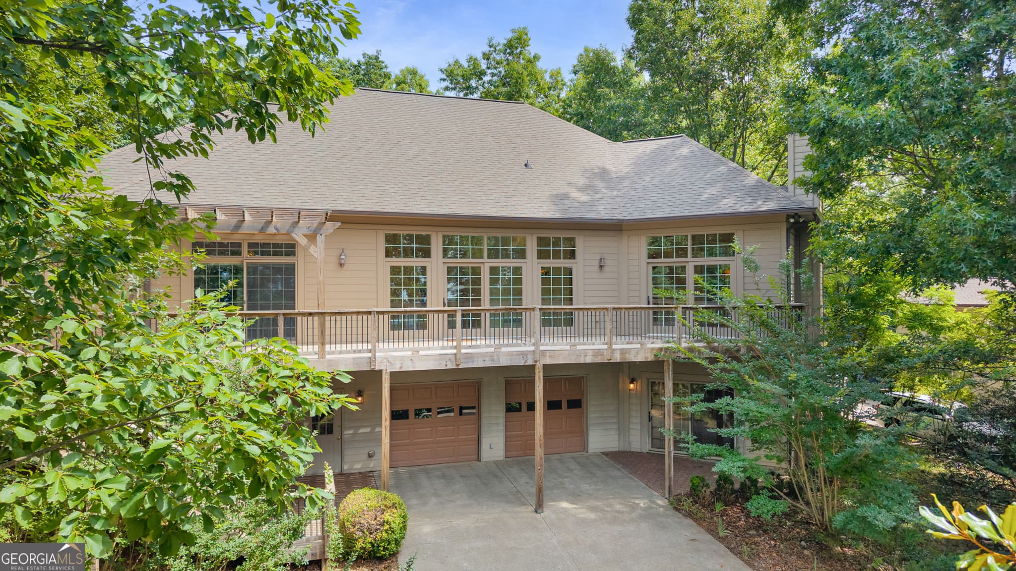 4 bedroom, 4.5 bathroom, 4,096 sq ft single family residence for sale at 267 Starcross Lane, Jasper, GA 30143 — photo 8