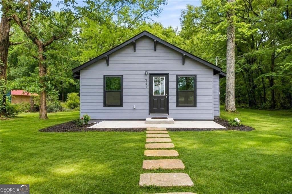 3 bedroom, 2 bathroom, 1,300 sq ft single family residence sold at 745 Burnett Ferry Road, Rome, GA 30165