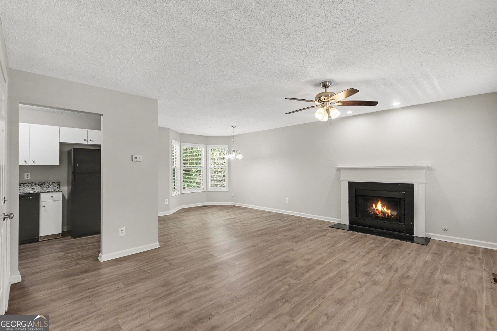 3 bedroom, 2 bathroom, 1,220 sq ft single family residence for sale at 303 Ivy Terrace Drive, Dallas, GA 30157 — photo 5