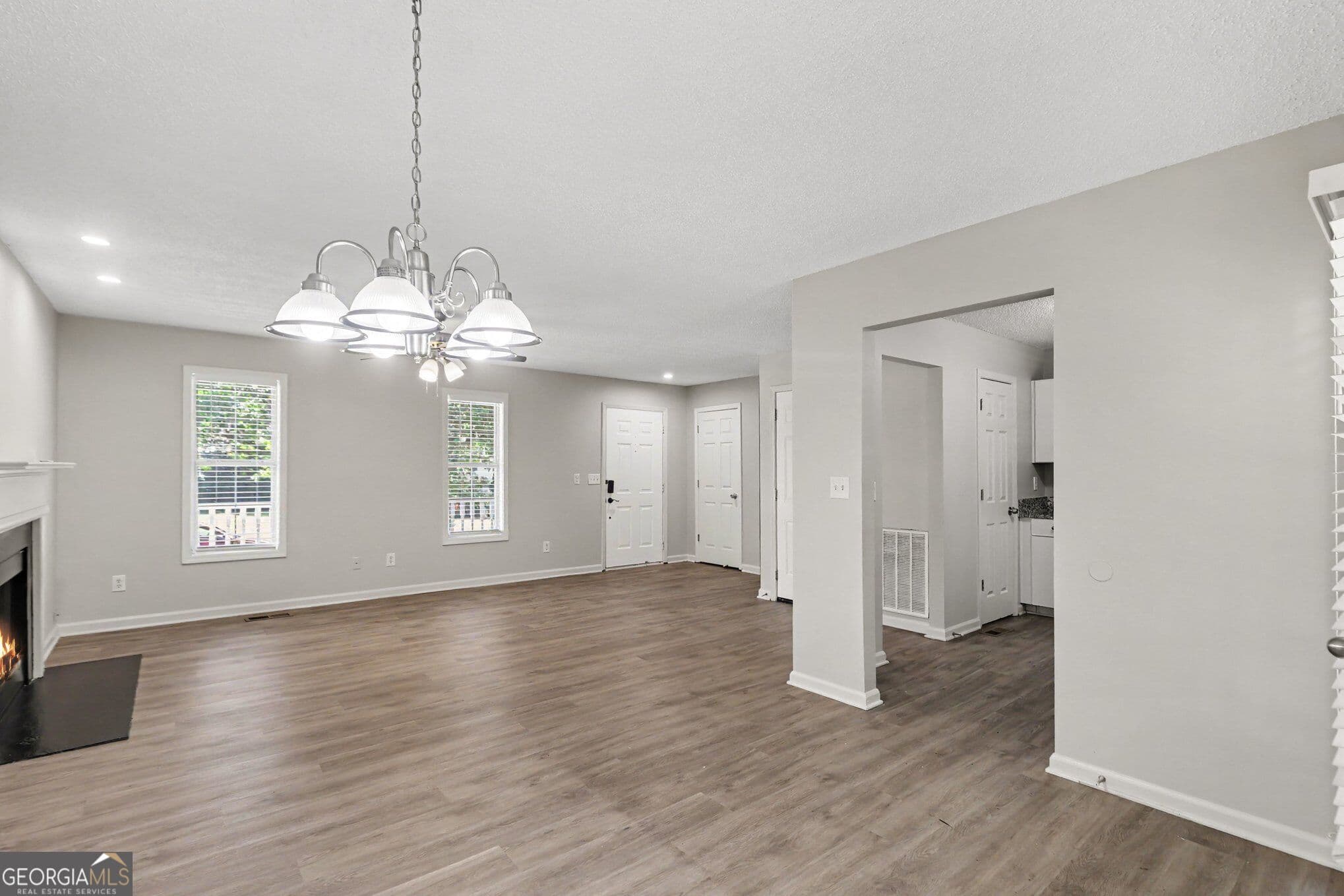 3 bedroom, 2 bathroom, 1,220 sq ft single family residence for sale at 303 Ivy Terrace Drive, Dallas, GA 30157 — photo 8
