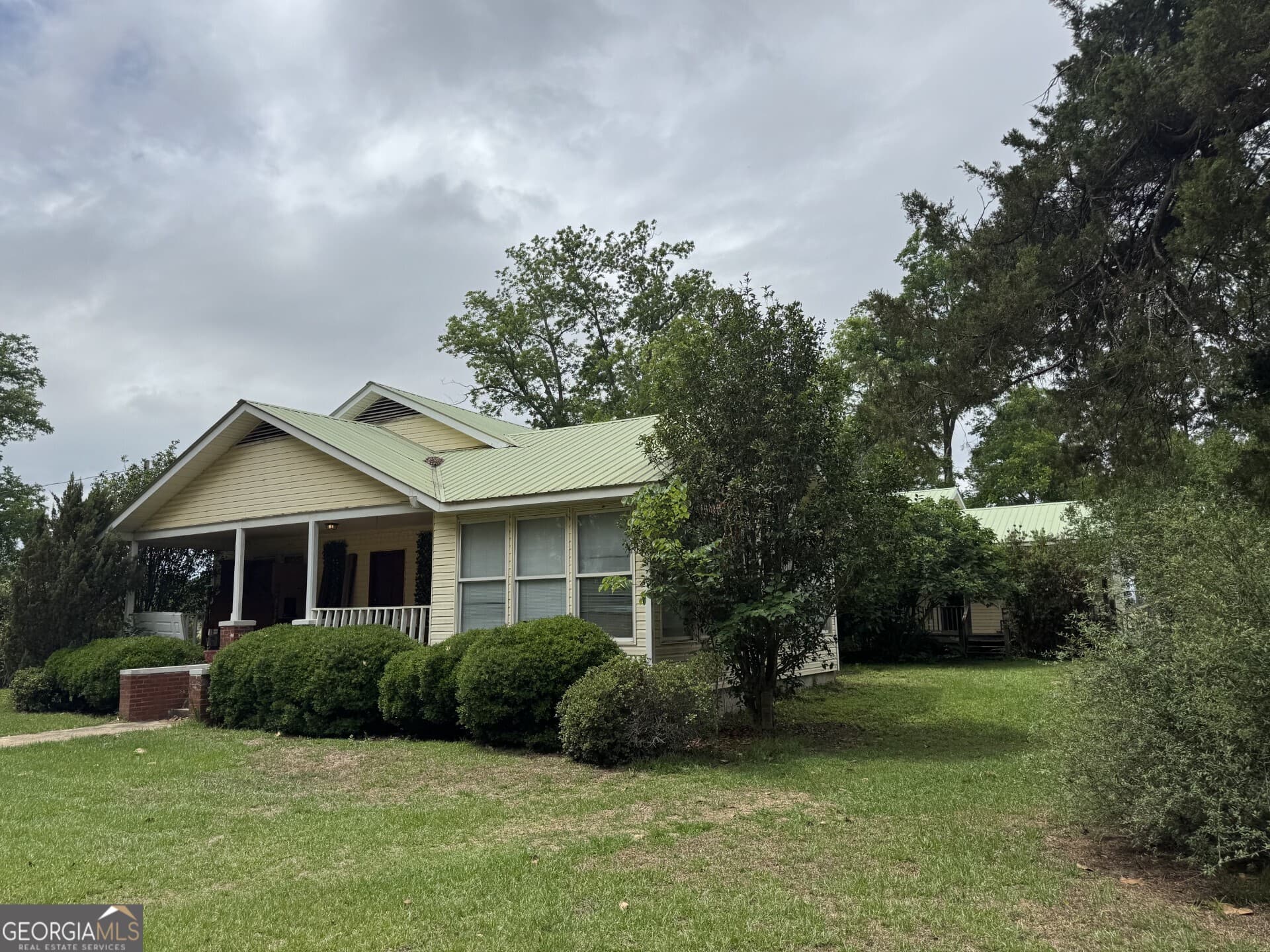 4 bedroom, 3 bathroom, 3,645 sq ft single family residence for sale at 721 Jackie Hart Road, Statesboro, GA 30461 — photo 2