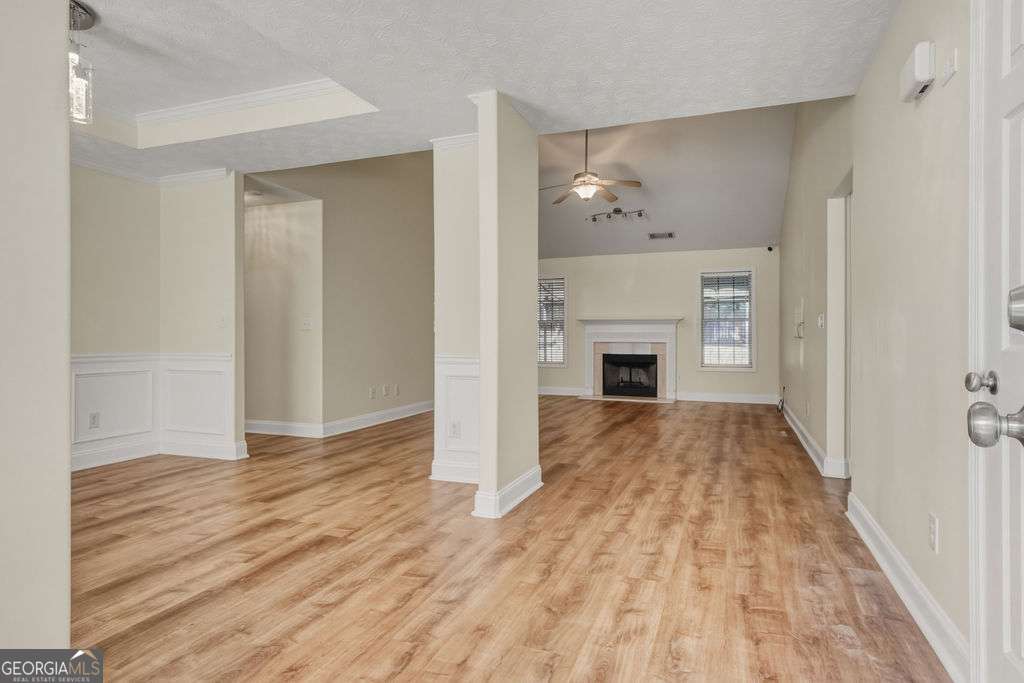 4 bedroom, 3.5 bathroom, 2,158 sq ft single family residence for sale at 1095 Jasmine Drive, Jefferson, GA 30549 — photo 7