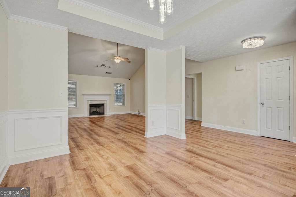 4 bedroom, 3.5 bathroom, 2,158 sq ft single family residence for sale at 1095 Jasmine Drive, Jefferson, GA 30549 — photo 9