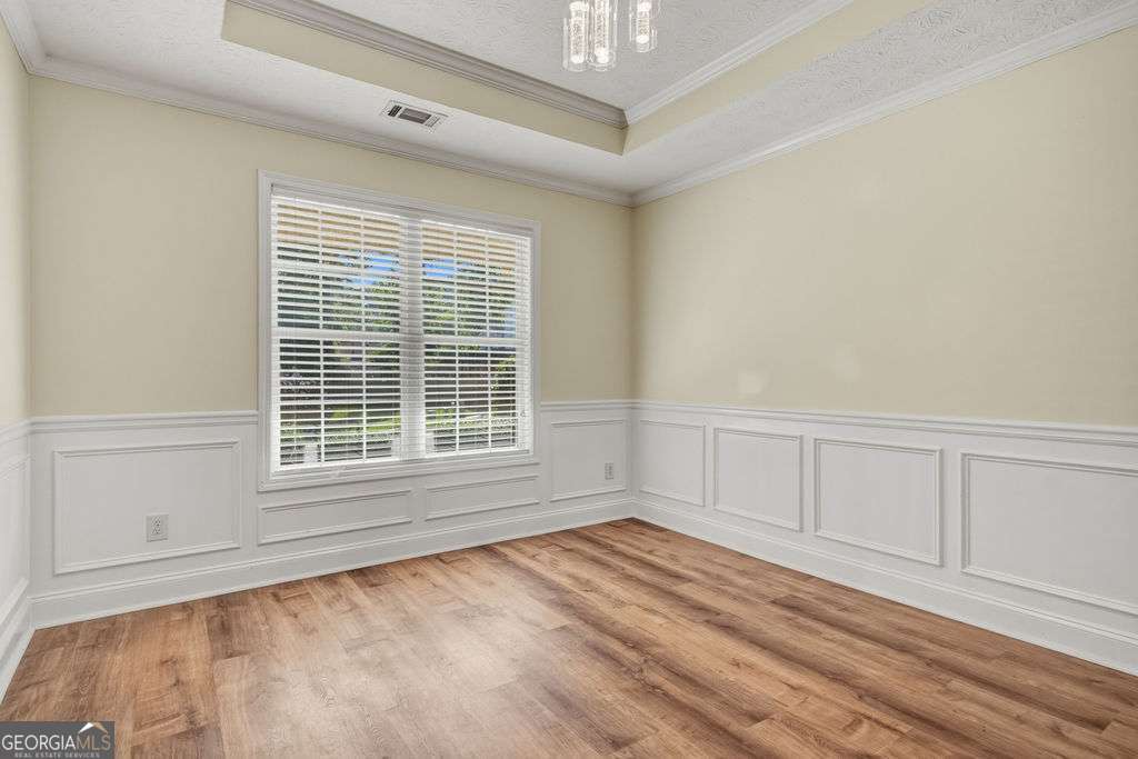 4 bedroom, 3.5 bathroom, 2,158 sq ft single family residence for sale at 1095 Jasmine Drive, Jefferson, GA 30549 — photo 8