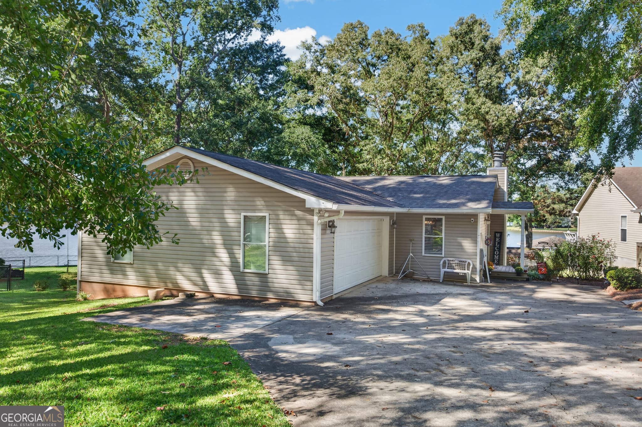 3 bedroom, 2.5 bathroom single family residence for sale at 174 Honeysuckle Road, Milledgeville, GA 31061 — photo 2