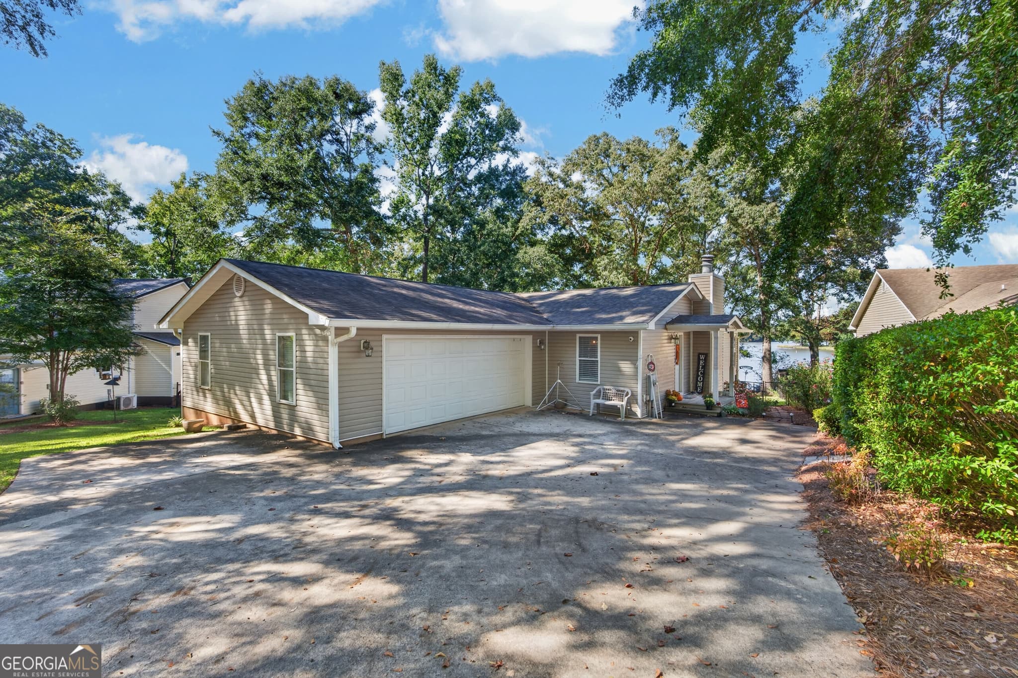 3 bedroom, 2.5 bathroom single family residence for sale at 174 Honeysuckle Road, Milledgeville, GA 31061 — photo 3