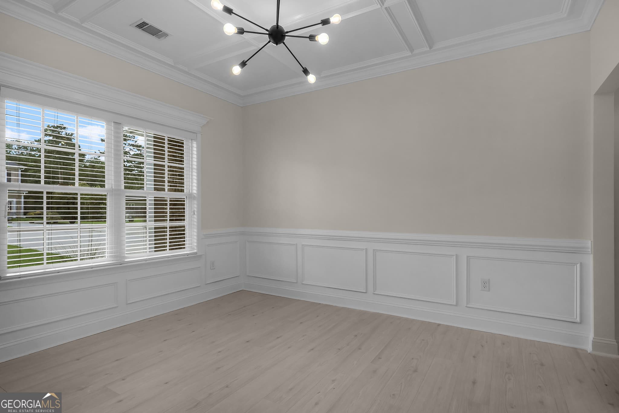 4 bedroom, 3 bathroom, 3,084 sq ft single family residence for sale at 180 Kerry Drive, Richmond Hill, GA 31324 — photo 10