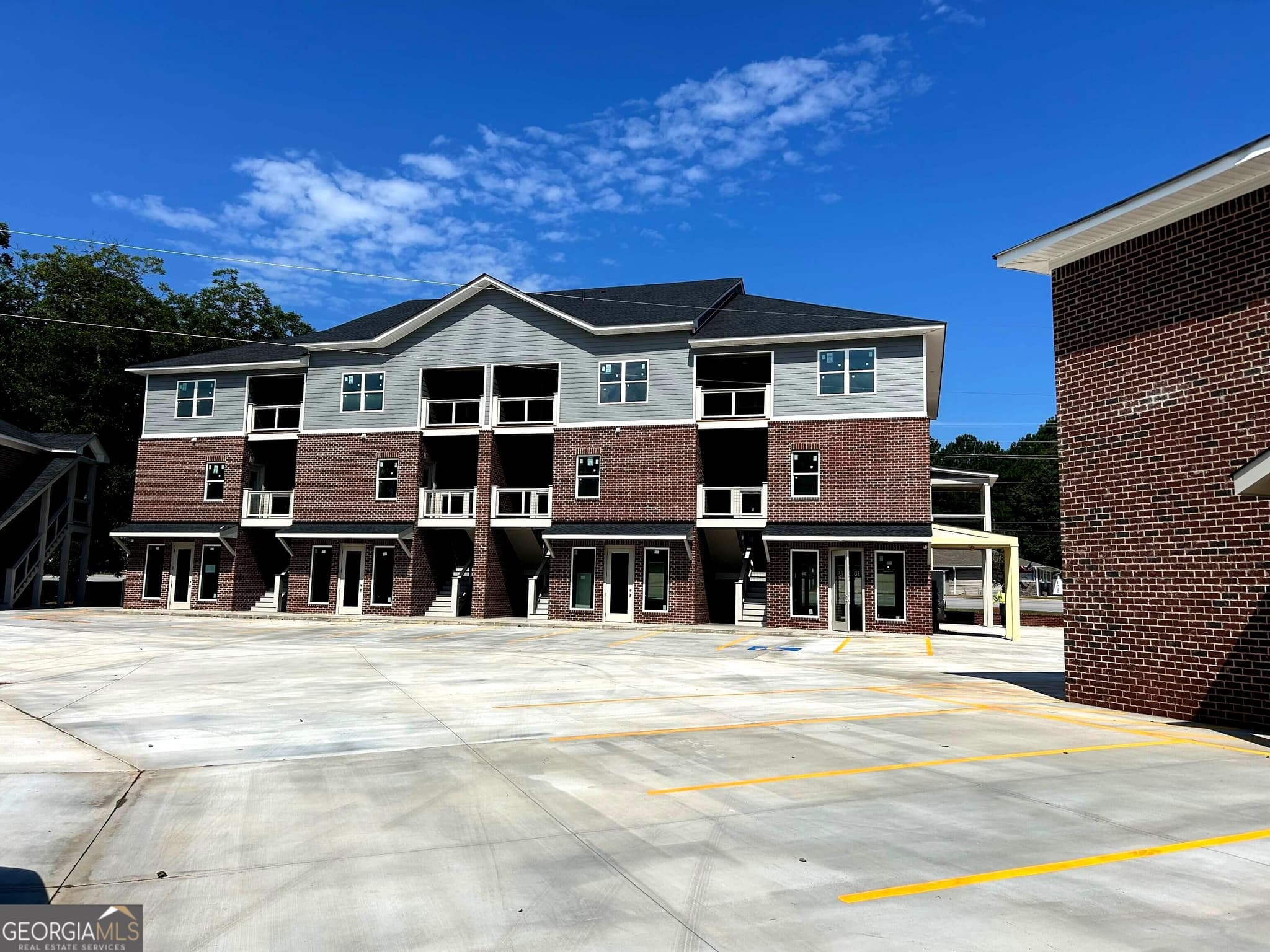 2 bedroom, 2 bathroom, 900 sq ft duplex for rent at 5132 Avery Street A (APT 101), Covington, GA 30014 for $1,600 a month — photo 3