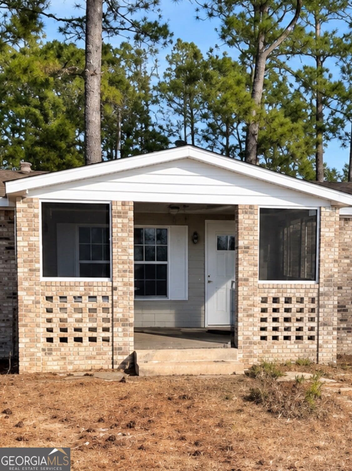 4 bedroom, 3 bathroom, 1,755 sq ft manufactured home,single family residence for sale at 306 Dennard Street, Unadilla, GA 31091 — photo 2